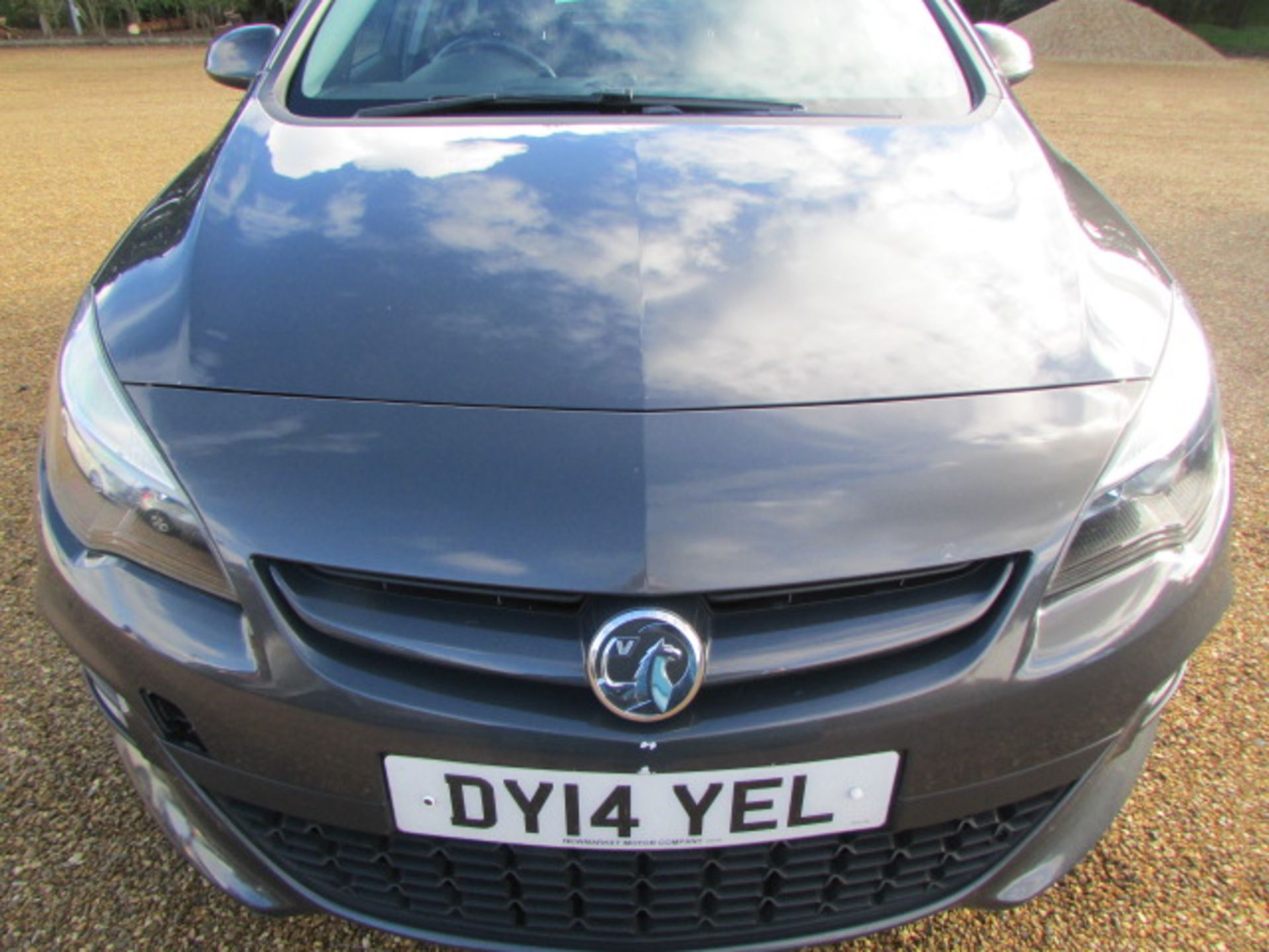 14 14 Vauxhall Astra Tech Line GT - Image 3 of 17