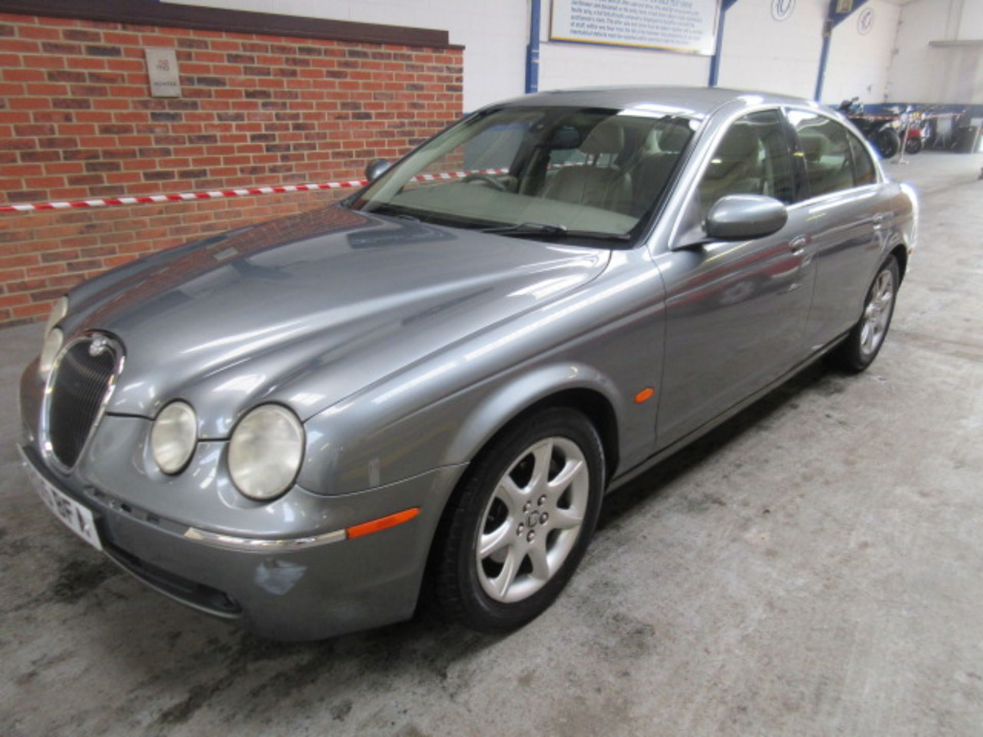 05 05 Jaguar S-Type V6 SE Auto