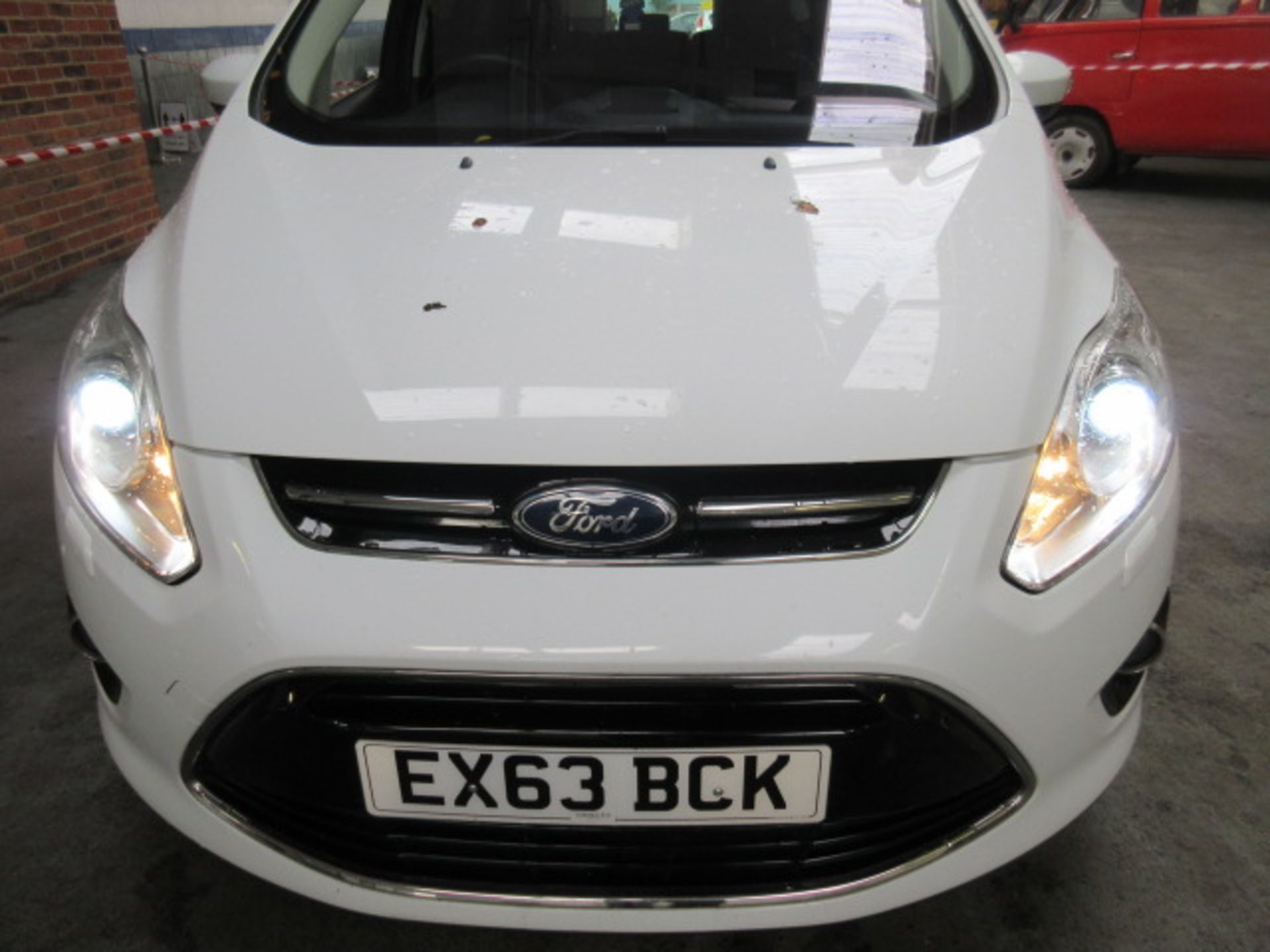 63 13 Ford C-Max Titanium X TDCI - Image 4 of 12