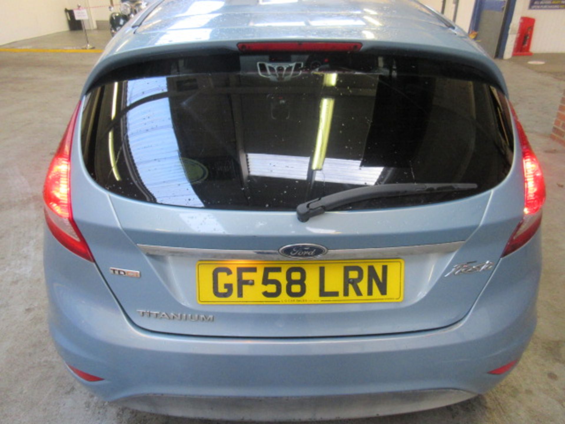 58 08 Ford Fiesta Titanium 90 TDCI - Image 2 of 7