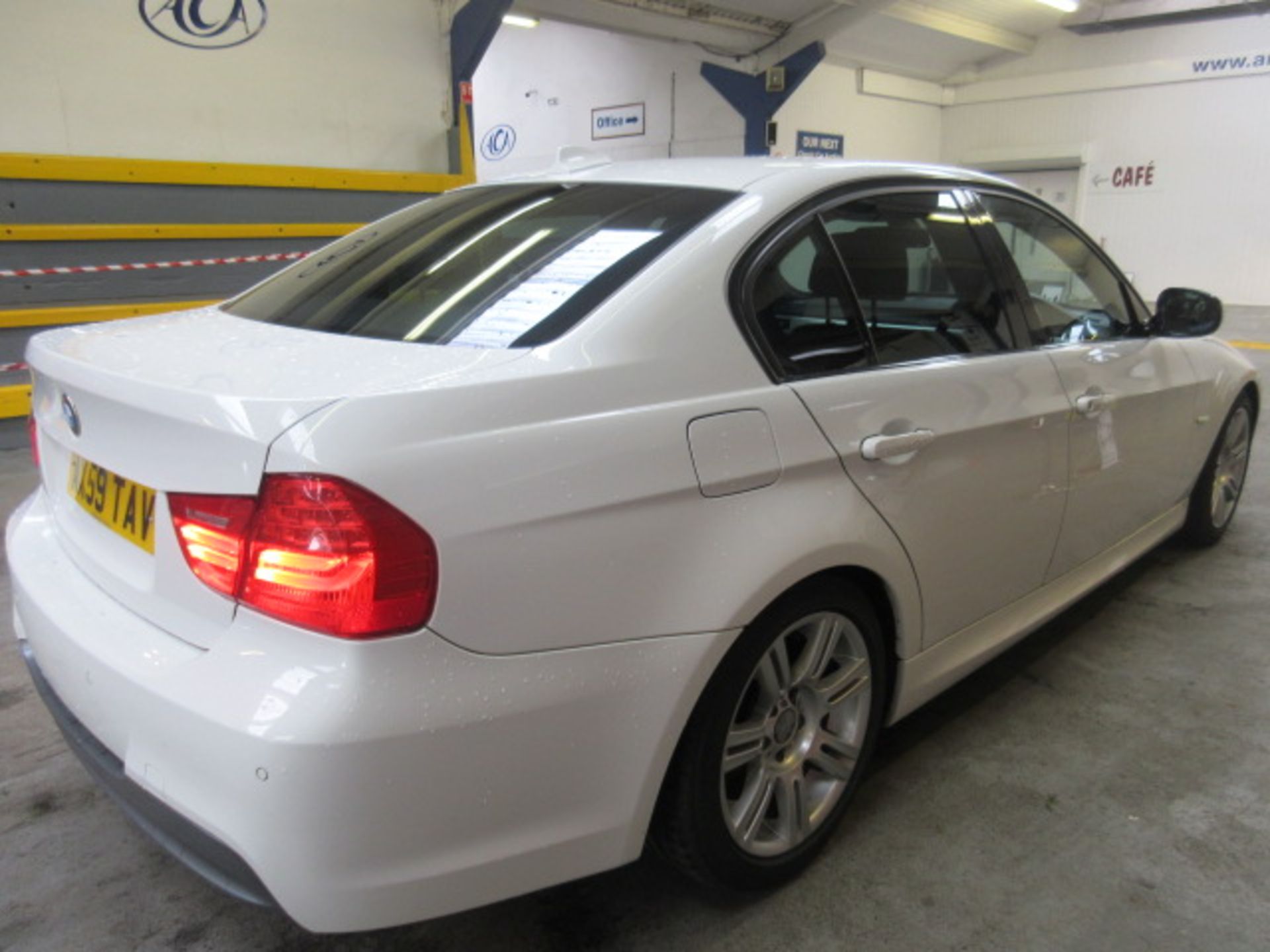 59 09 BMW 318I M Sport - Image 7 of 11