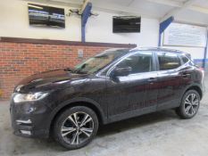 67 17 Nissan Qashqai N-Connecta DCI