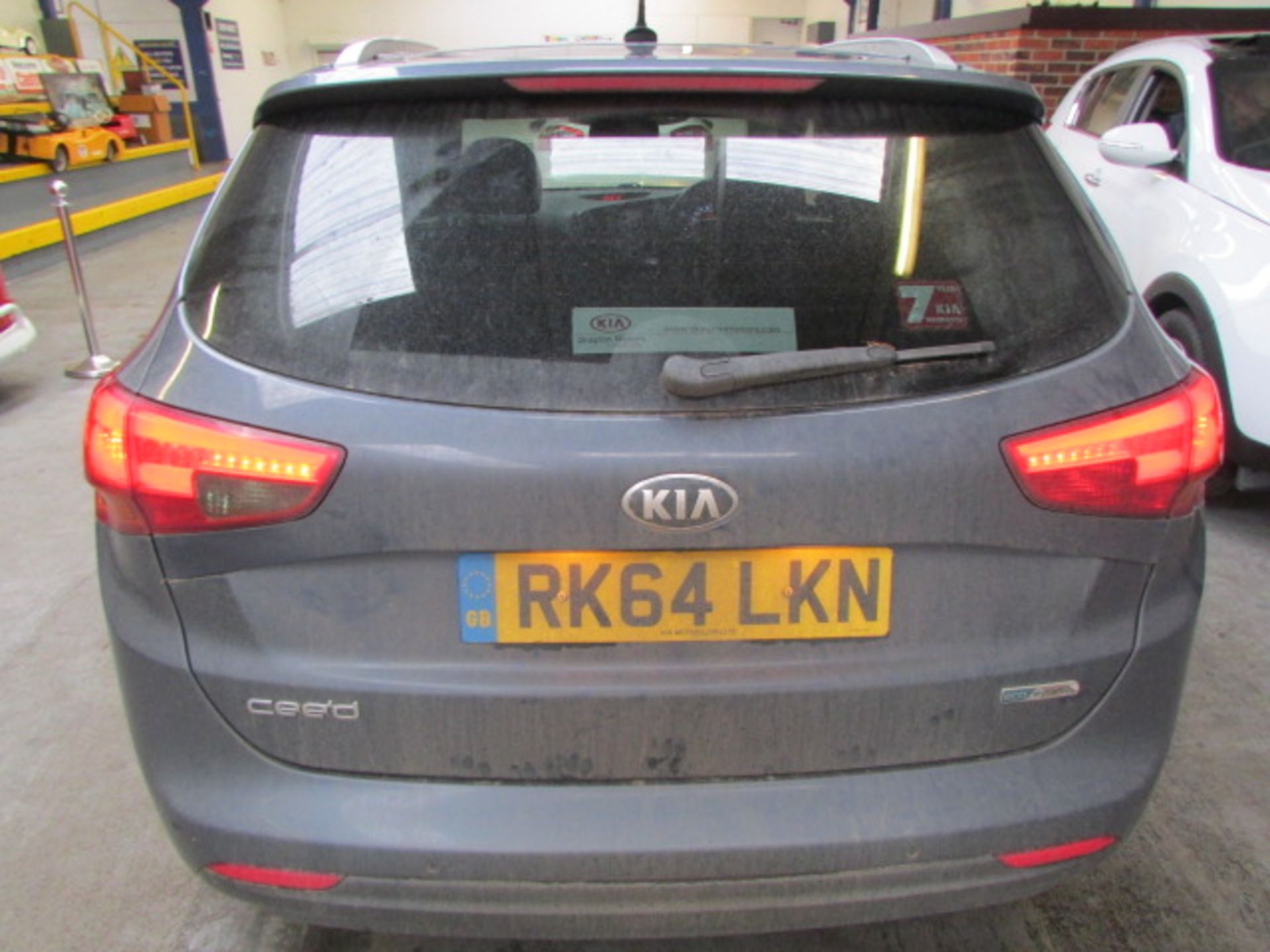 64 14 Kia Ceed 3 Eco CRDI - Image 2 of 11