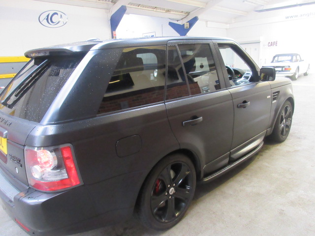11 11 Range Rover Sp HSE - Image 2 of 13