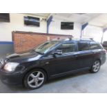 57 07 Toyota Avensis D-4D T180