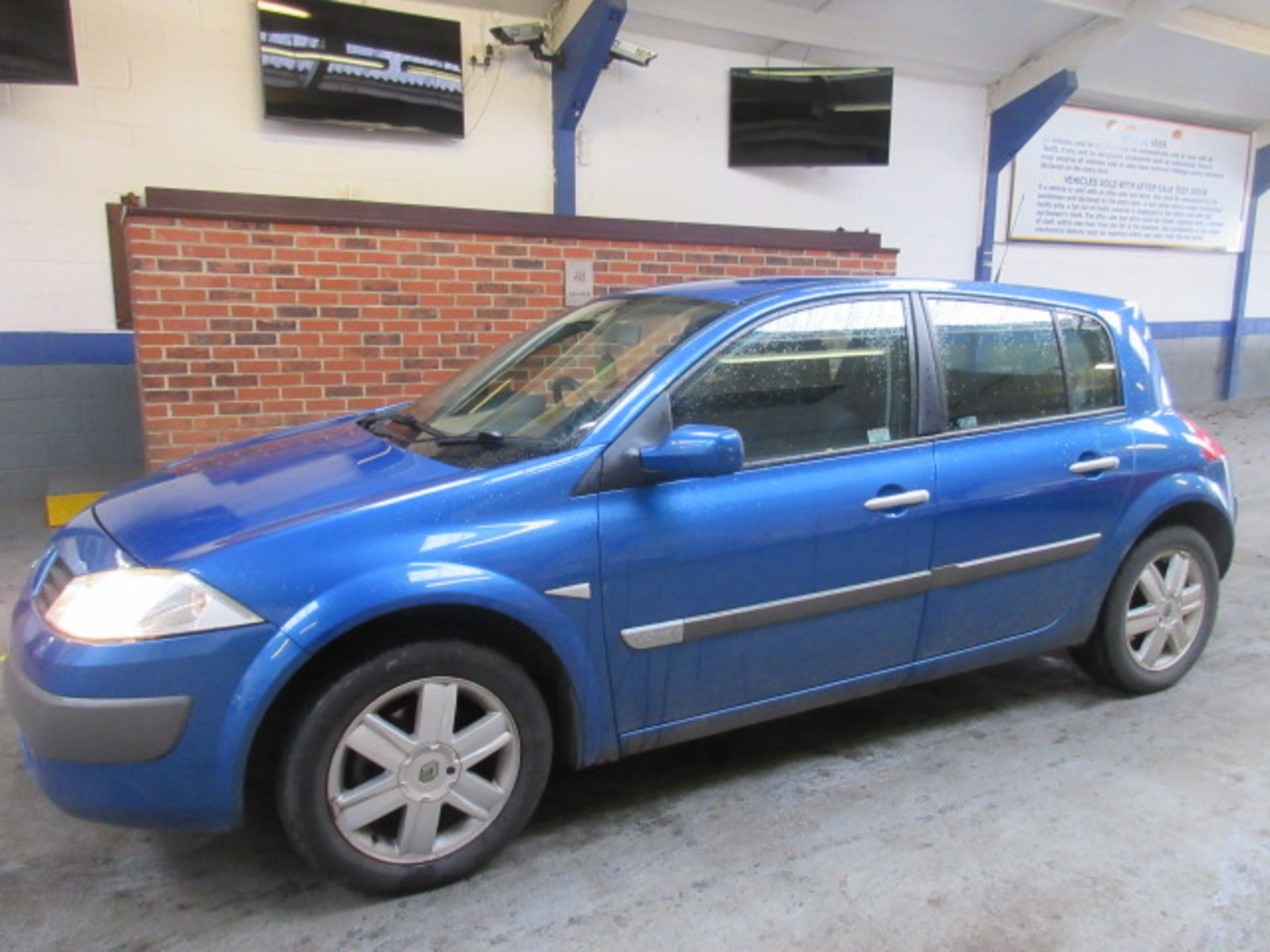 05 05 Renault Megane Dynamique 16V