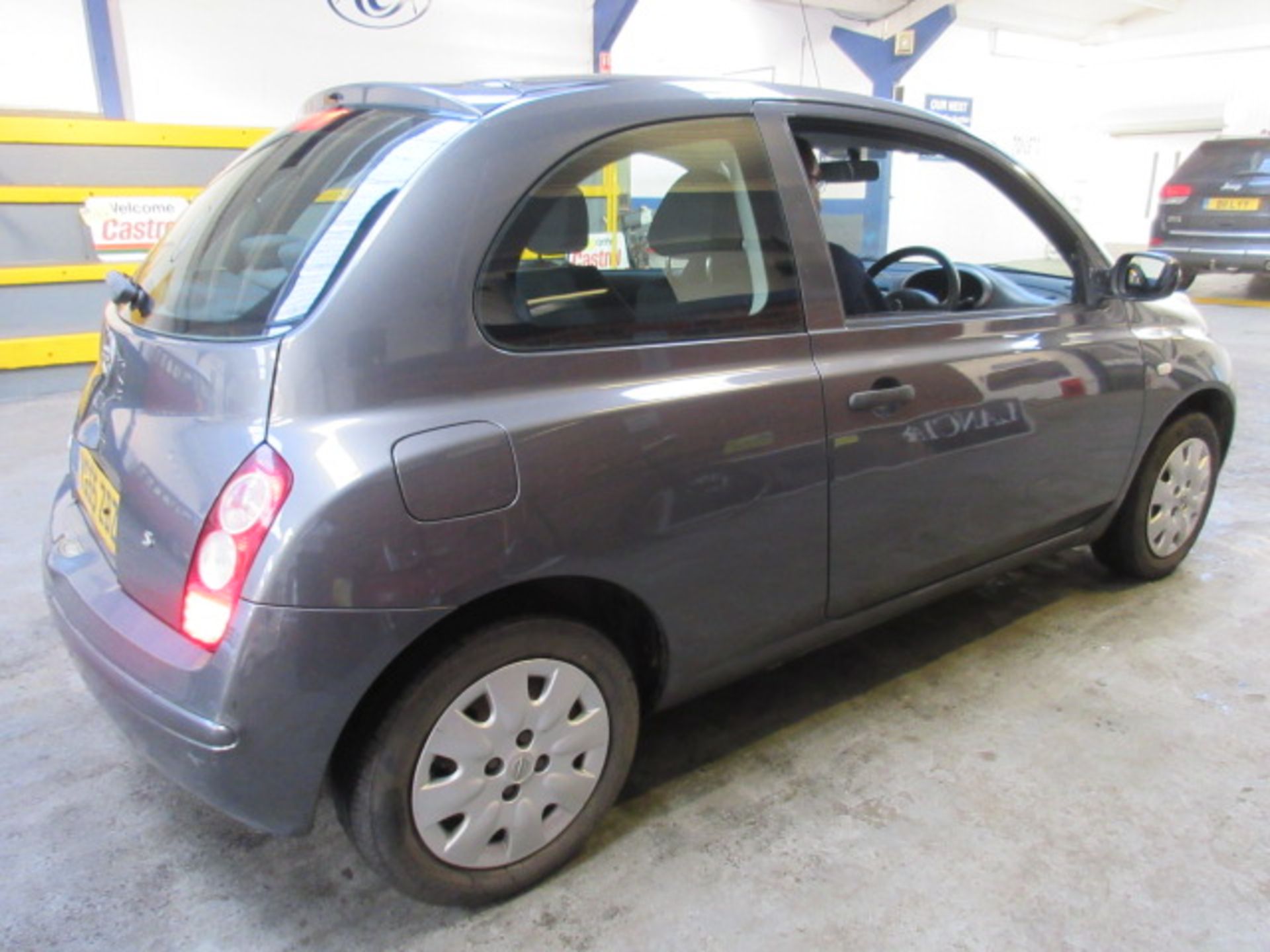 05 55 Nissan Micra S - Image 3 of 5