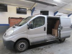 11 11 Nissan Primastar SE LWB DCI