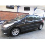 57 07 Peugeot 207 S