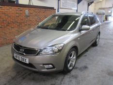 10 10 Kia Ceed 3 CRDI Auto Est