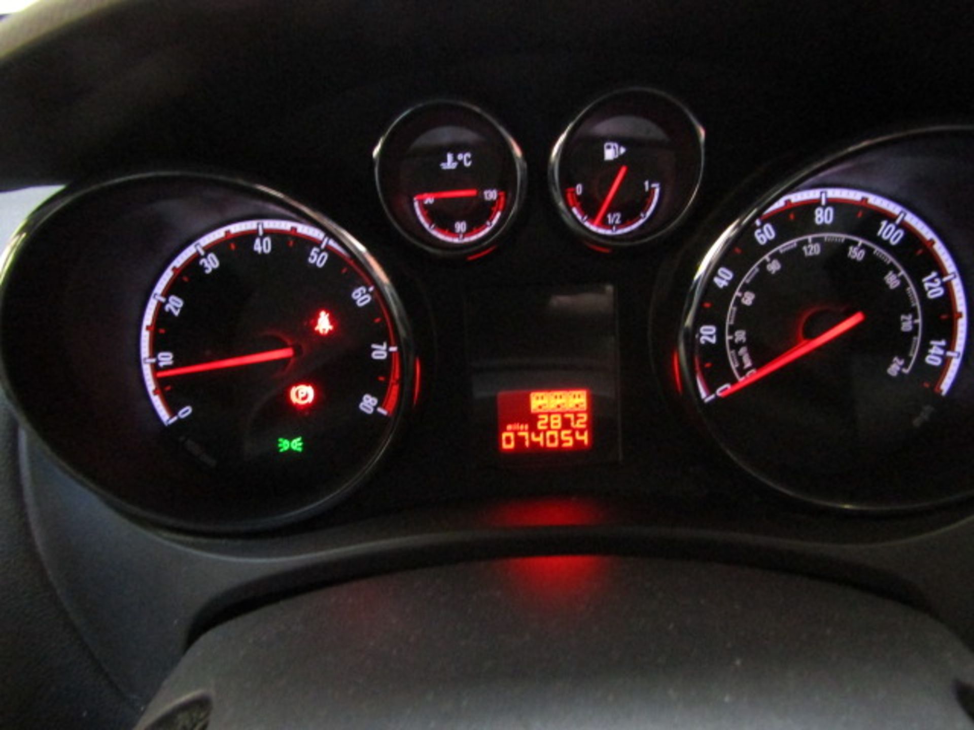 10 60 Vauxhall Meriva Excl - Image 15 of 16