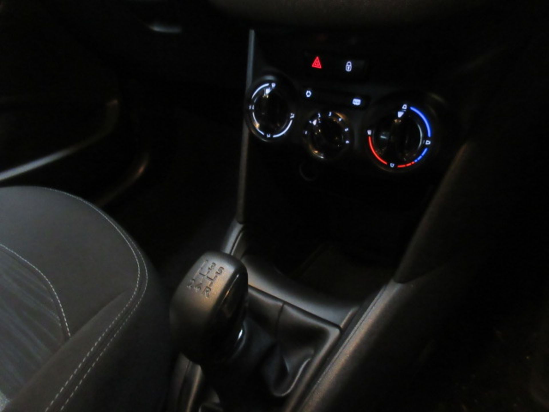 13 13 Peugeot 208 Access - Image 14 of 16