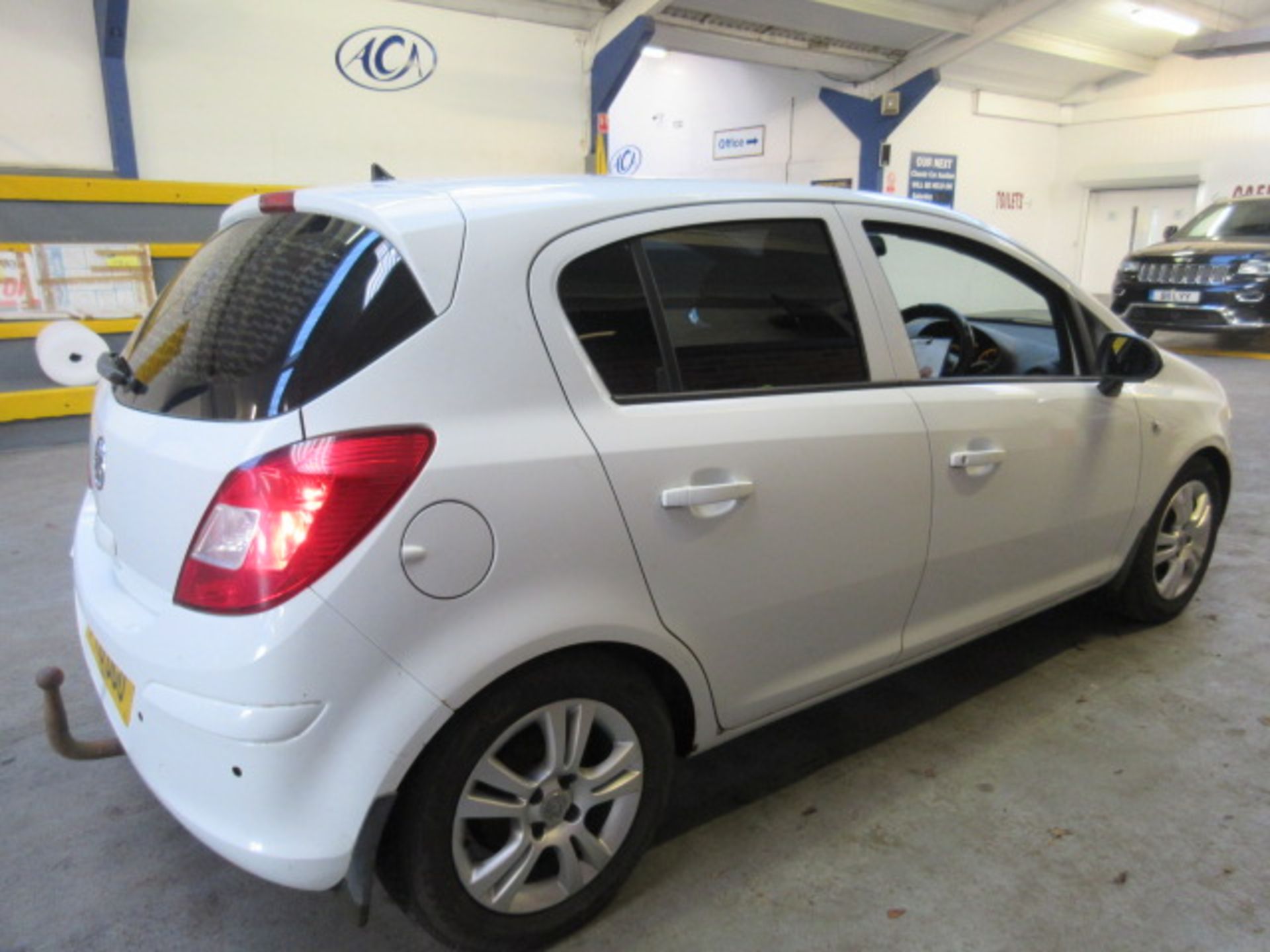 10 10 Vauxhall Corsa Energy 5dr - Image 4 of 14