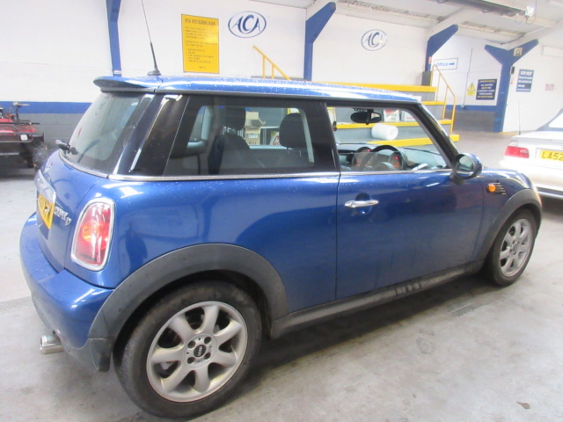 57 08 Mini Cooper D - Image 3 of 12