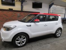 15 15 Kia Soul Connect +CRDi