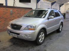 56 06 Kia Sorento XT