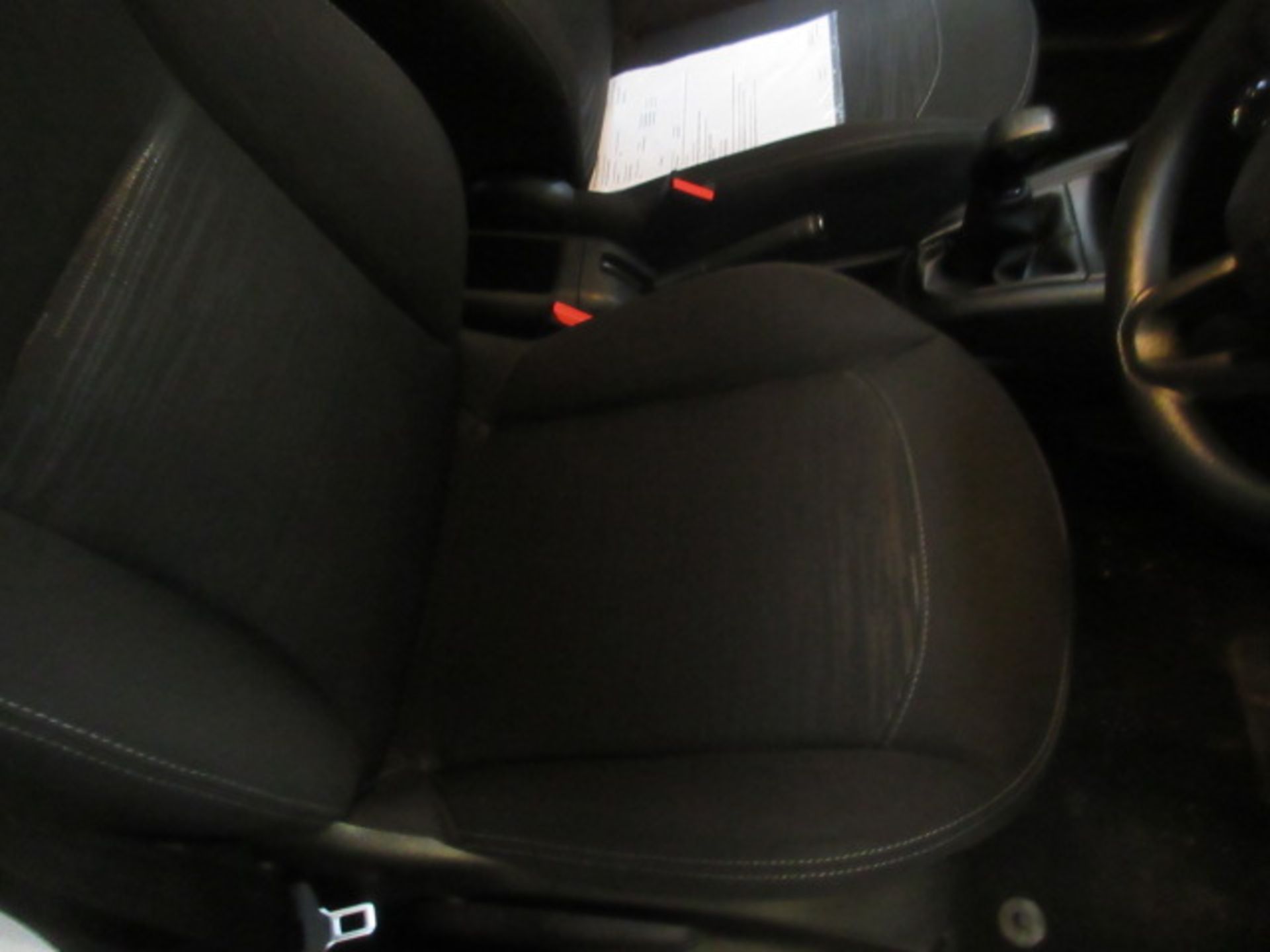 13 13 Peugeot 208 Access - Image 15 of 16