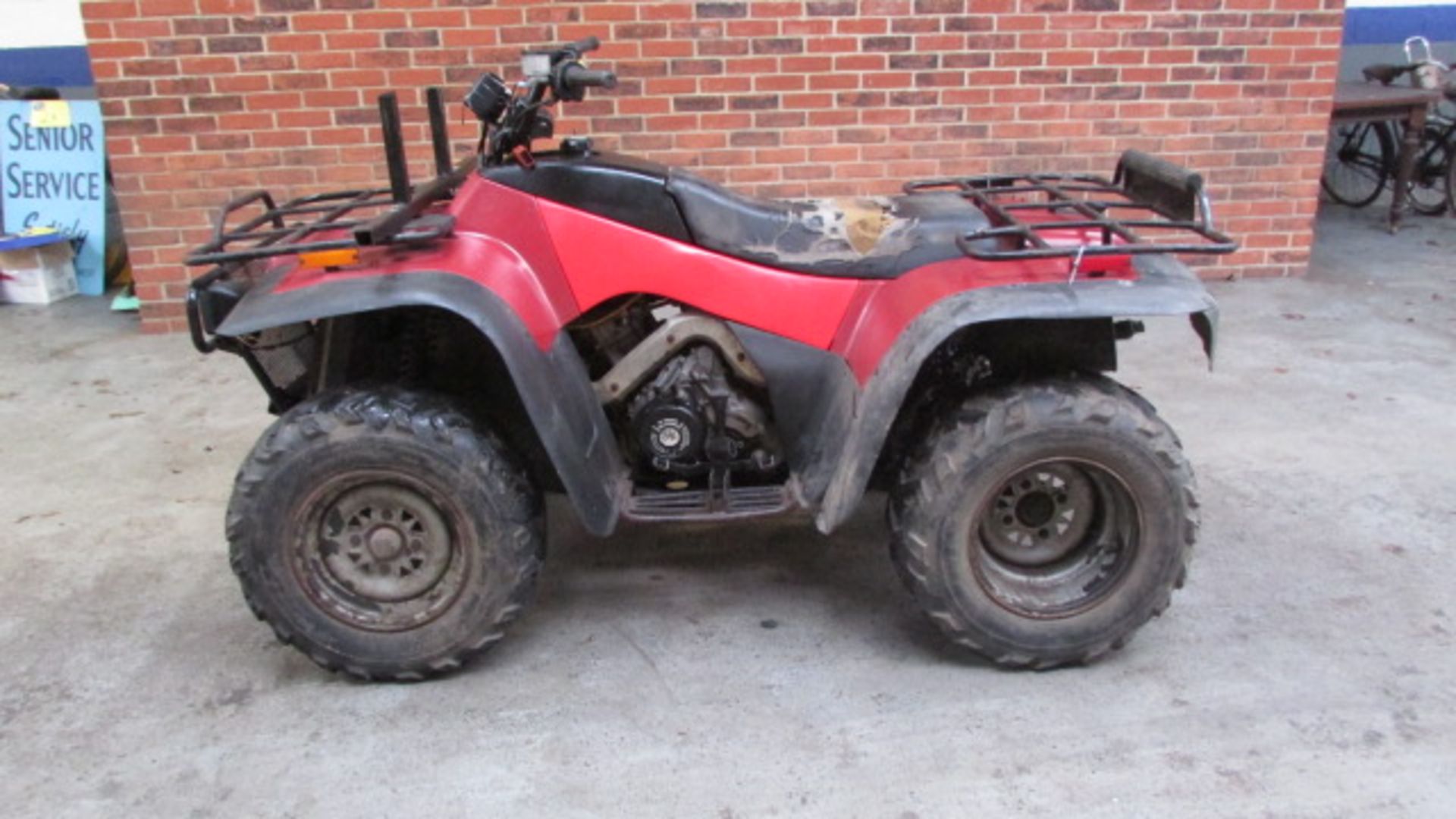 Artic Cat Quad Bike - Image 7 of 8