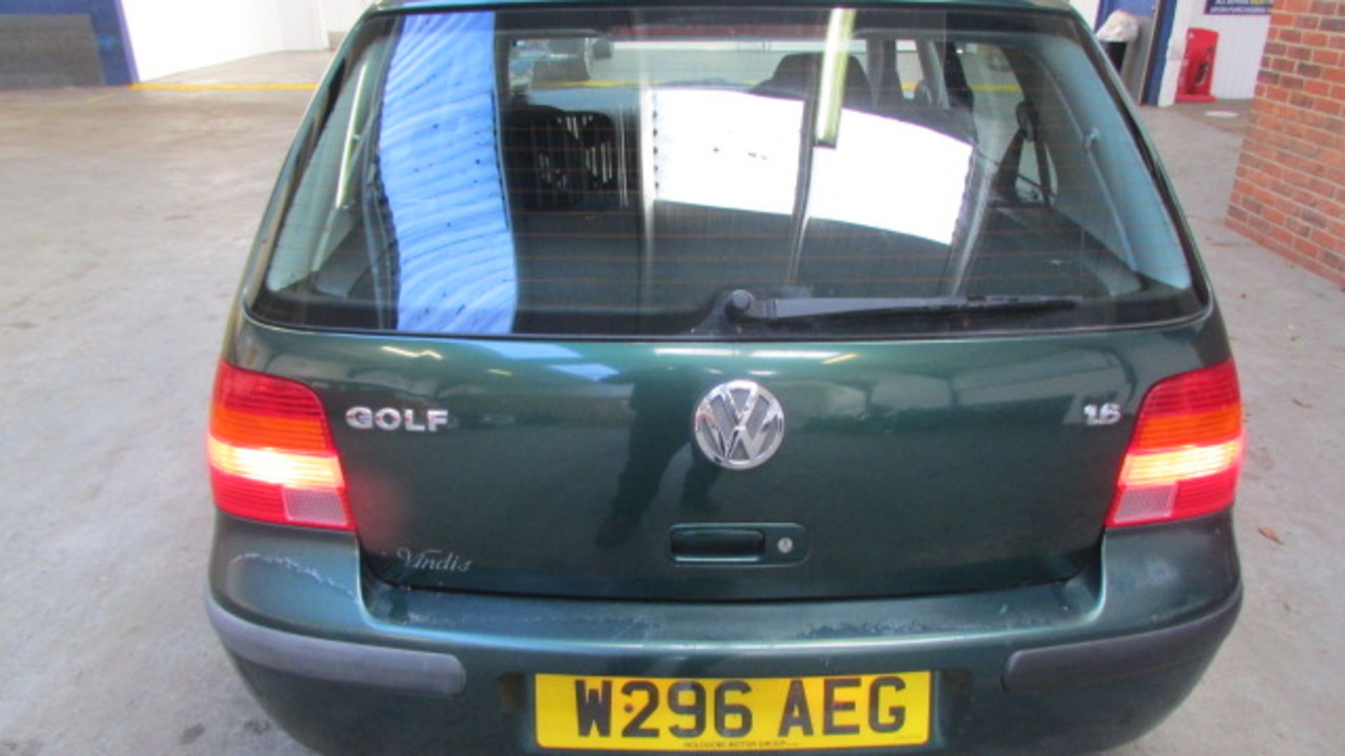 W 00 VW Golf SE - Image 2 of 15