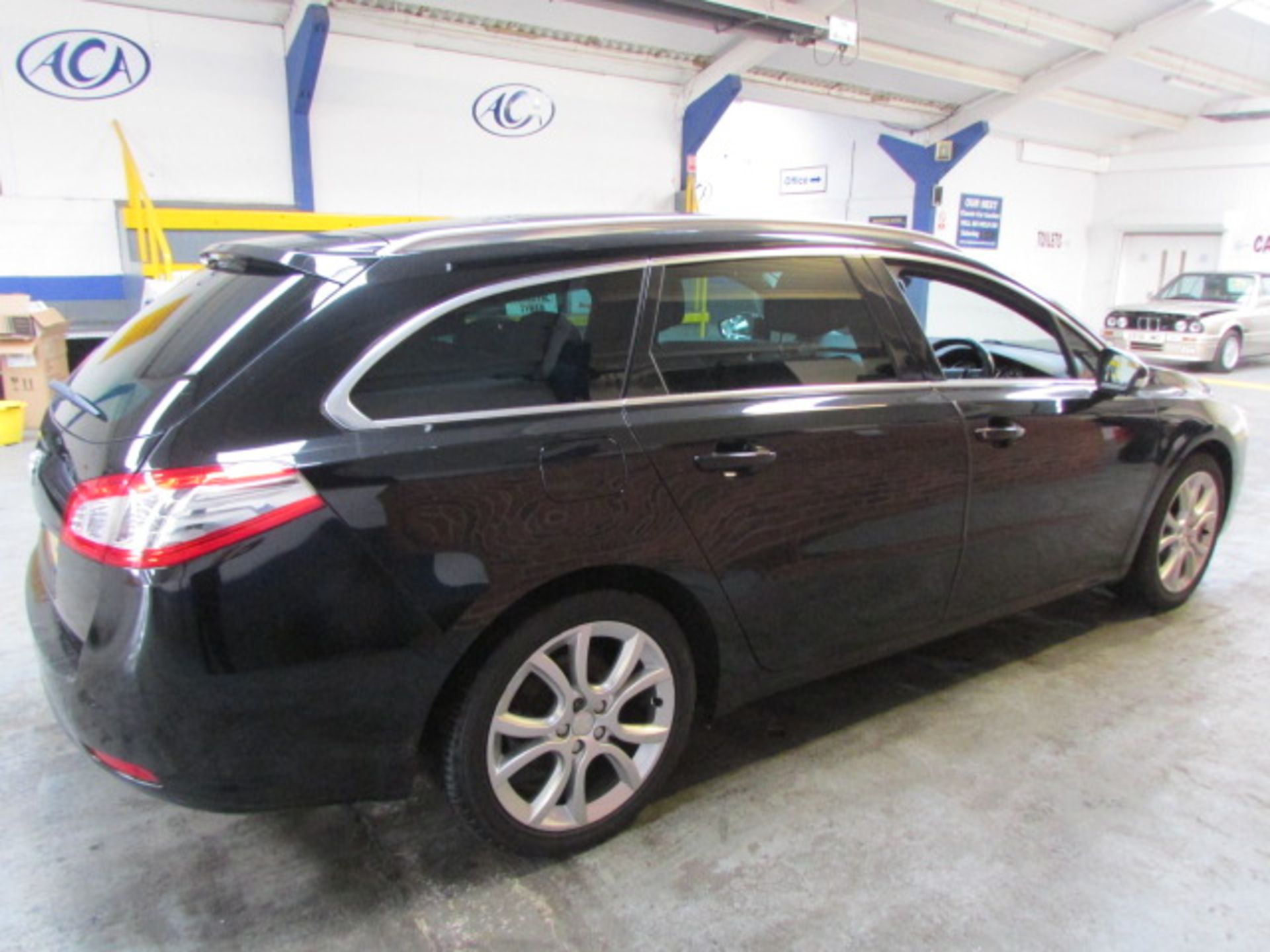 14 14 Peugeot 508 Active Nav SW HDi - Image 2 of 20