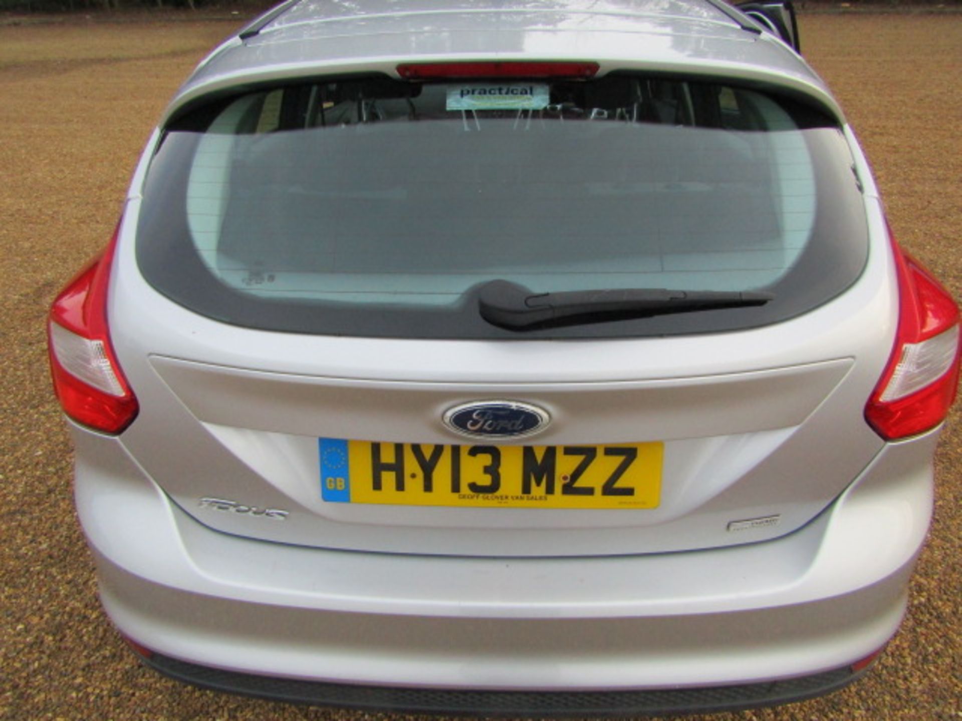 13 13 Ford Focus Zetec TDCi - Image 3 of 20