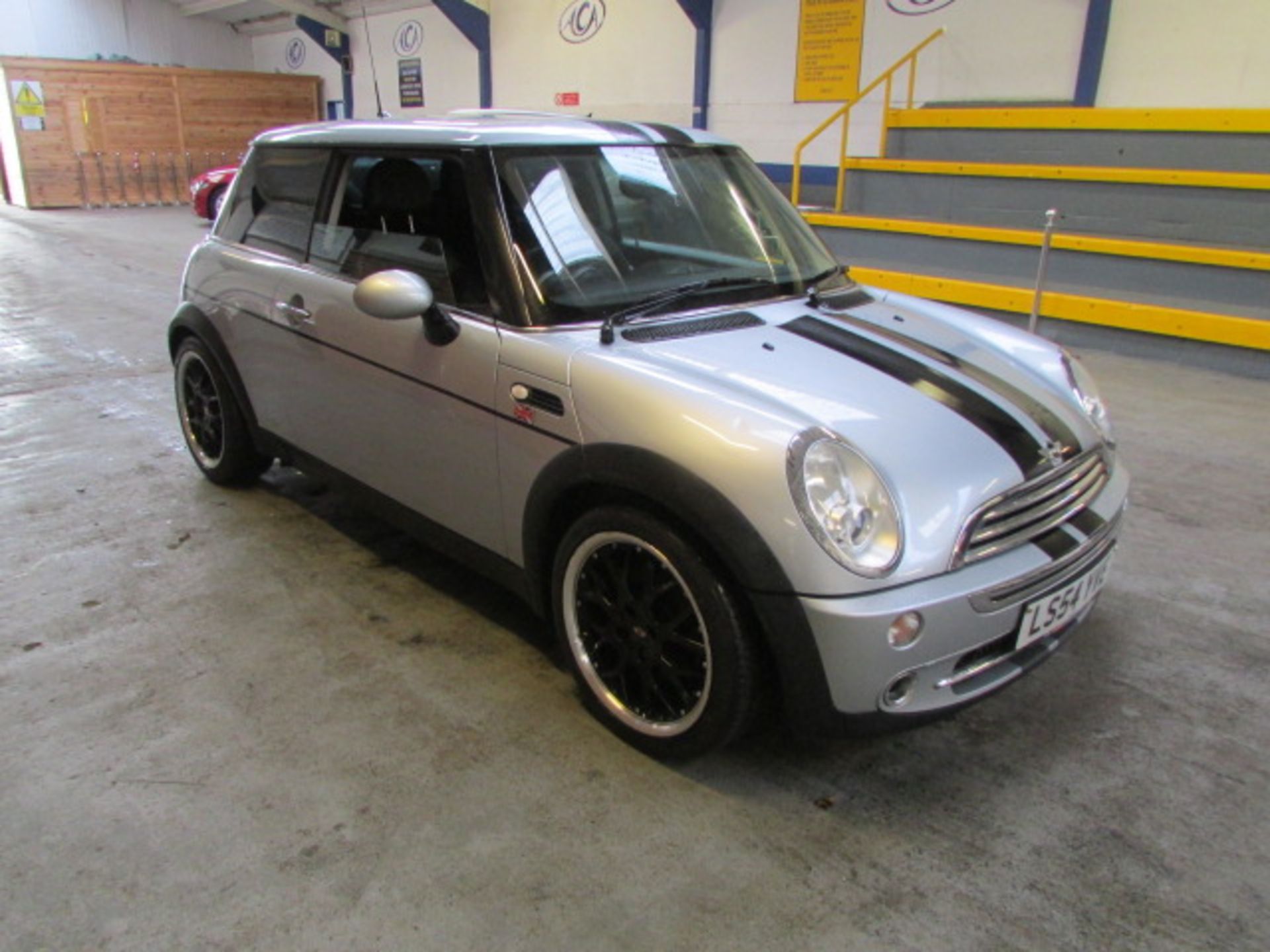 54 04 Mini Cooper - Image 3 of 11