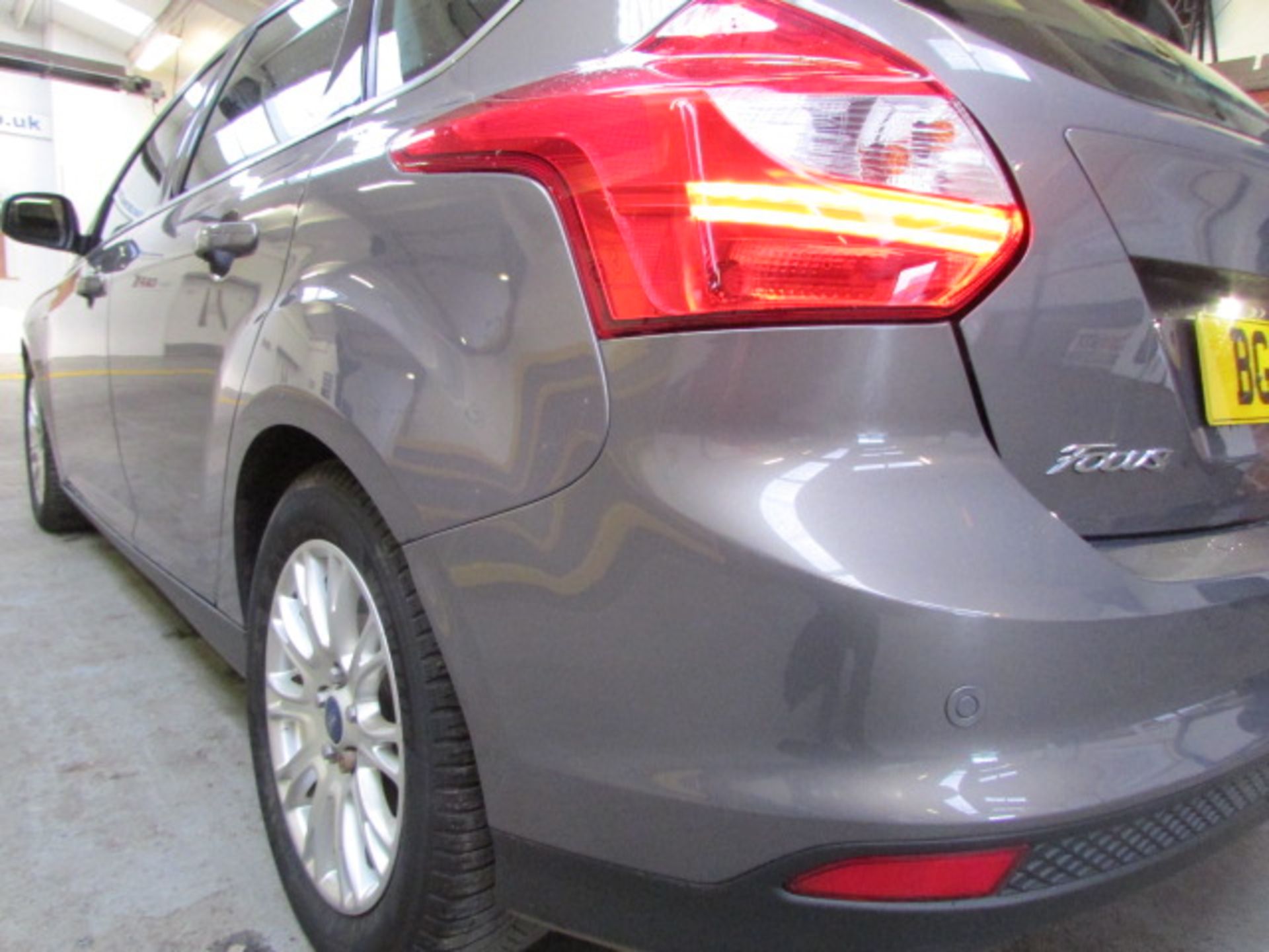 11 11 Ford Focus Titanium 125 - Image 10 of 16