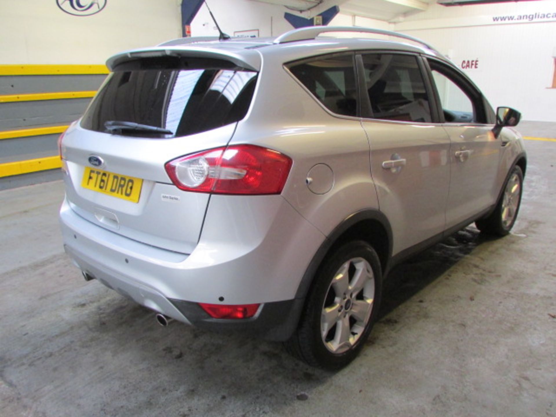 61 11 Ford Kuga Zetec TDCI 140 - Image 3 of 14