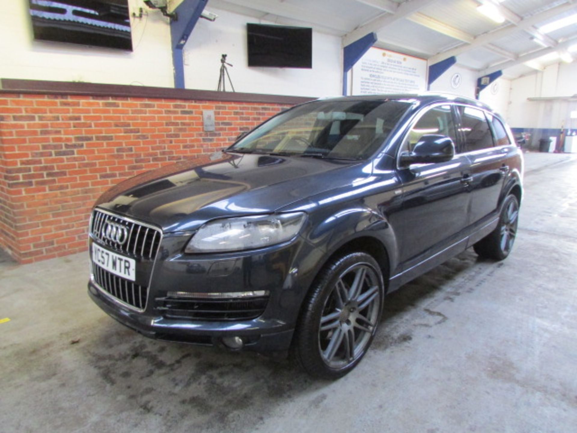 57 07 Audi Q7 SE Quattro TDI