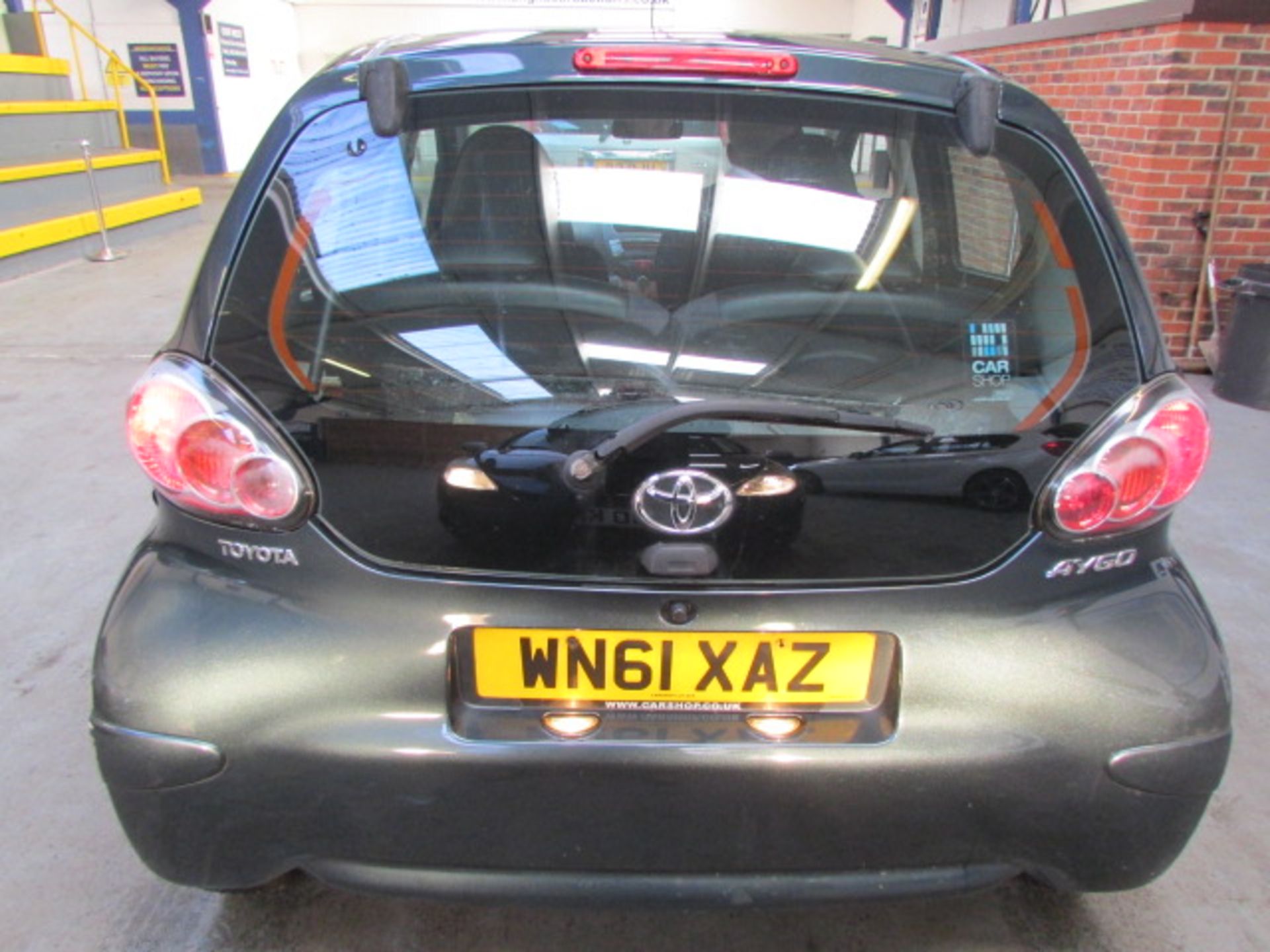 61 11 Toyota Aygo Ice - Image 4 of 14