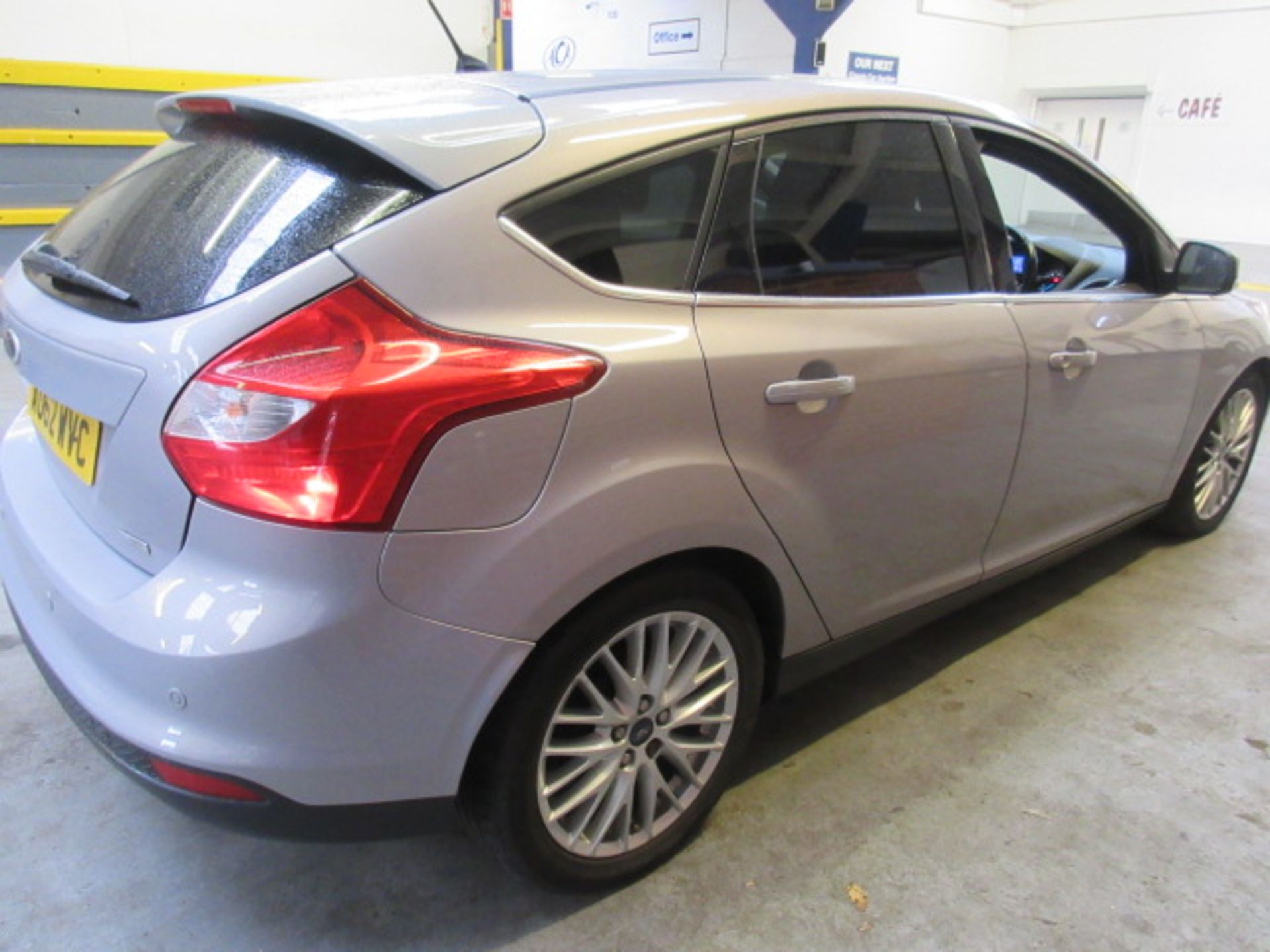 62 12 Ford Focus Zetec TDCi - Image 3 of 22