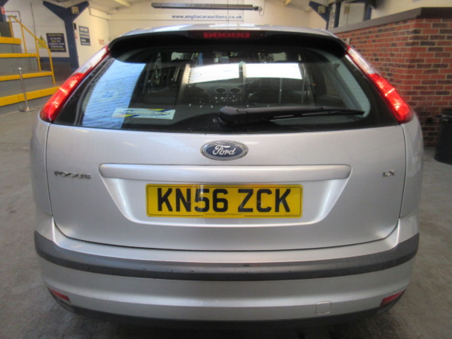 56 06 Ford Focus LX - Image 3 of 12