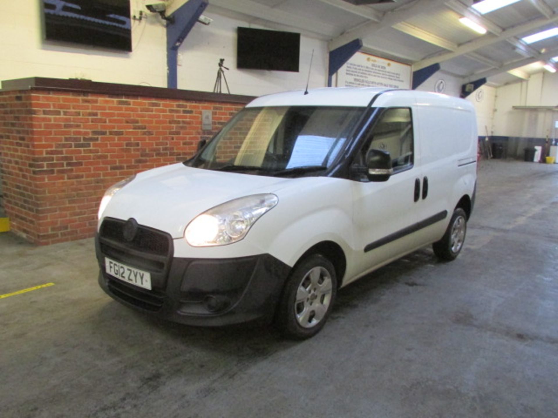 12 12 Fiat Doblo 16V Multijet SWB