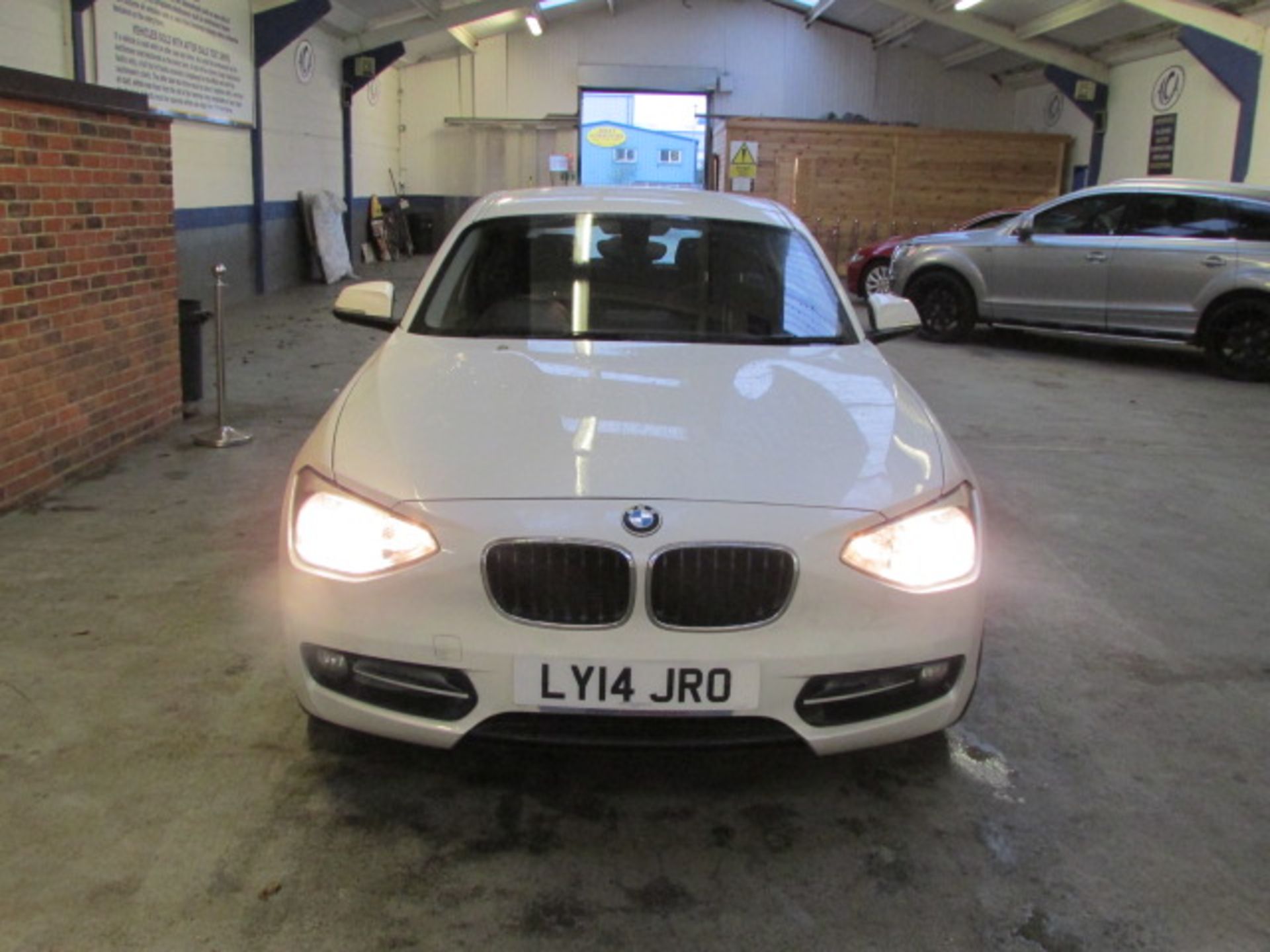 14 14 BMW 116D Sport - Image 6 of 13