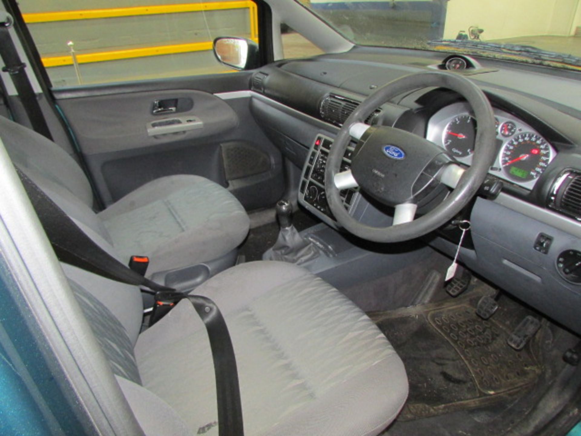 2001 Ford Galaxy Zetec TDI - Image 7 of 14