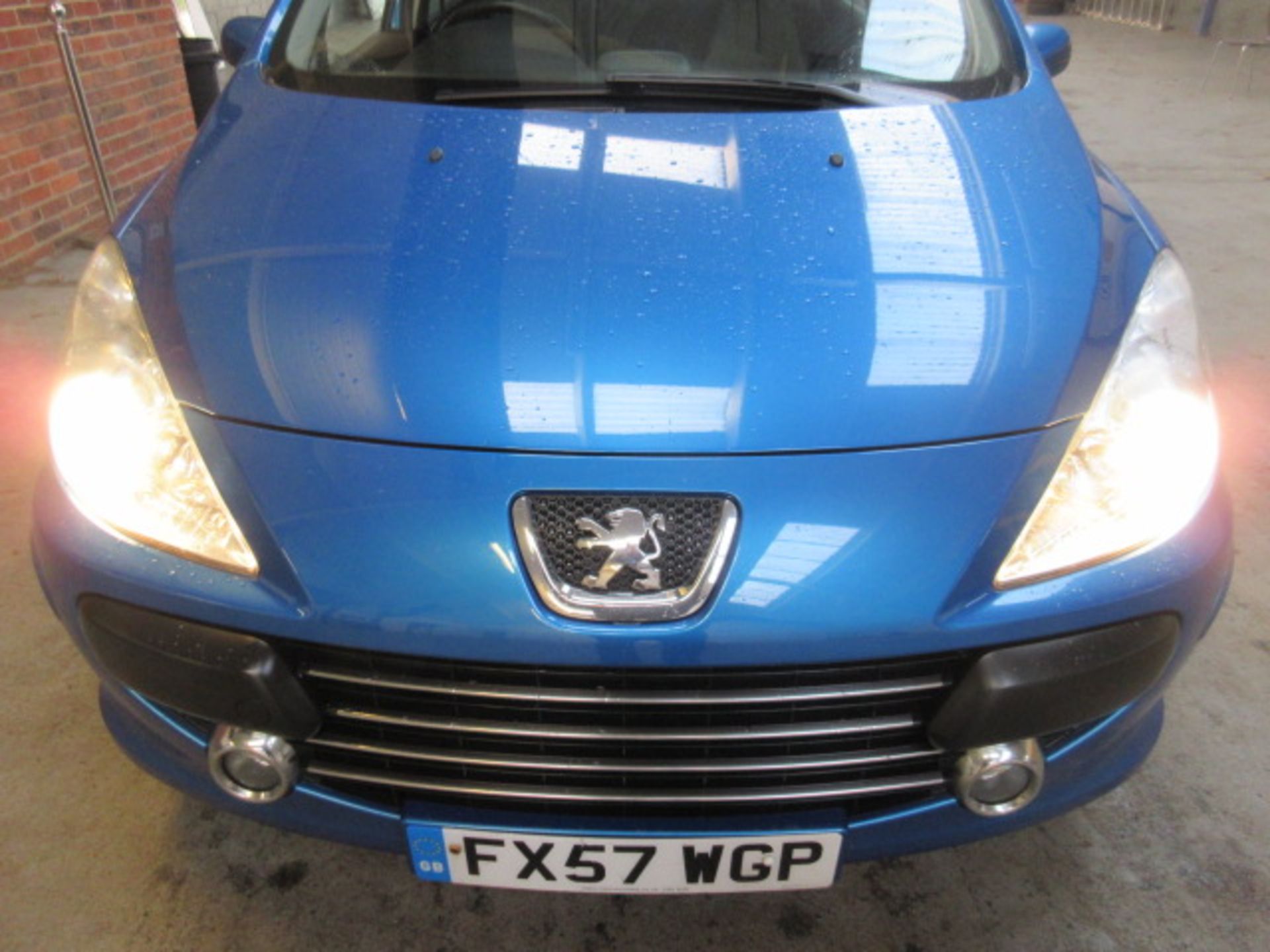 57 07 Peugeot 307 S - Image 4 of 17