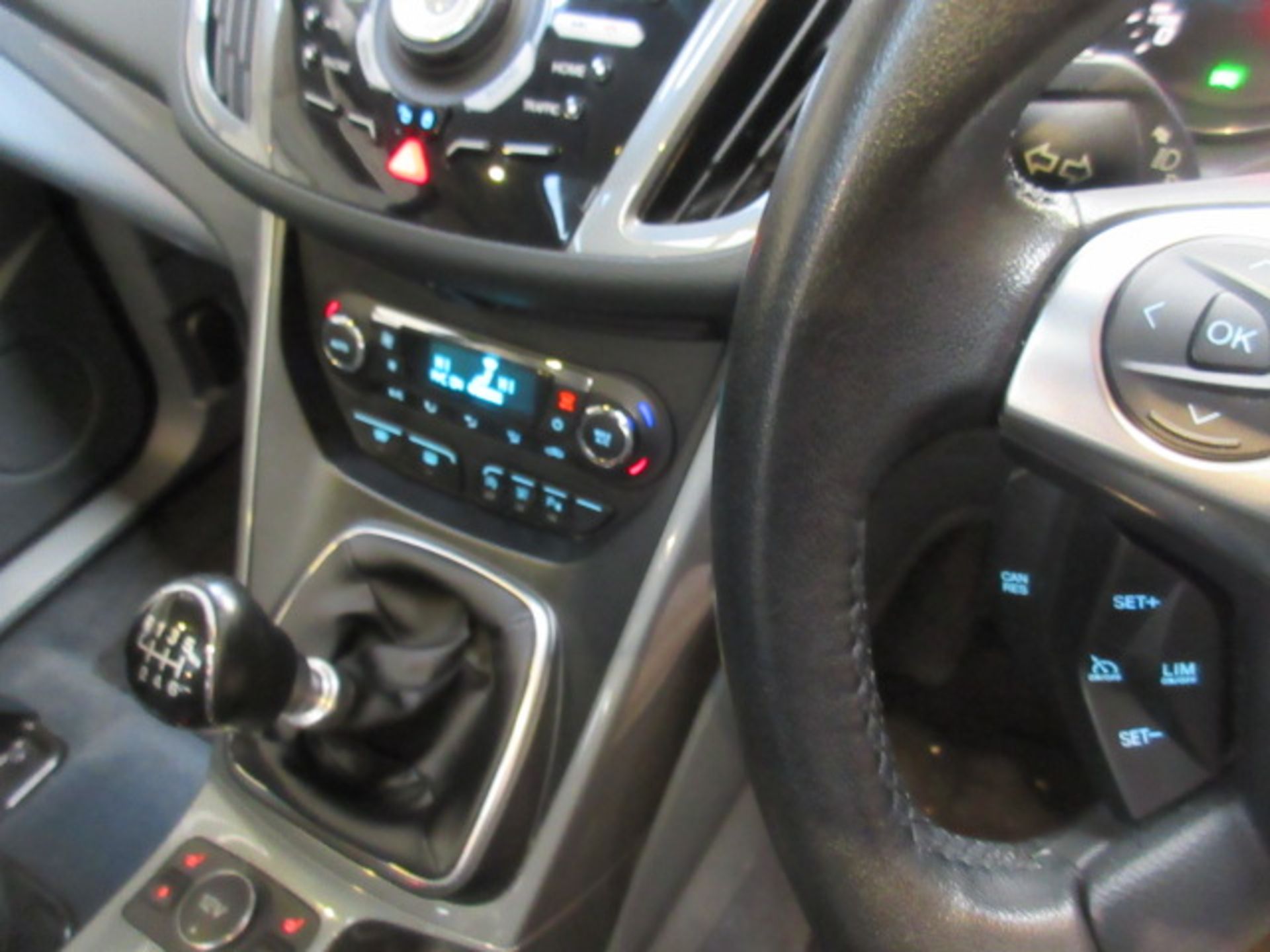 63 13 Ford G C-Max Titanium X Turbo - Image 7 of 17