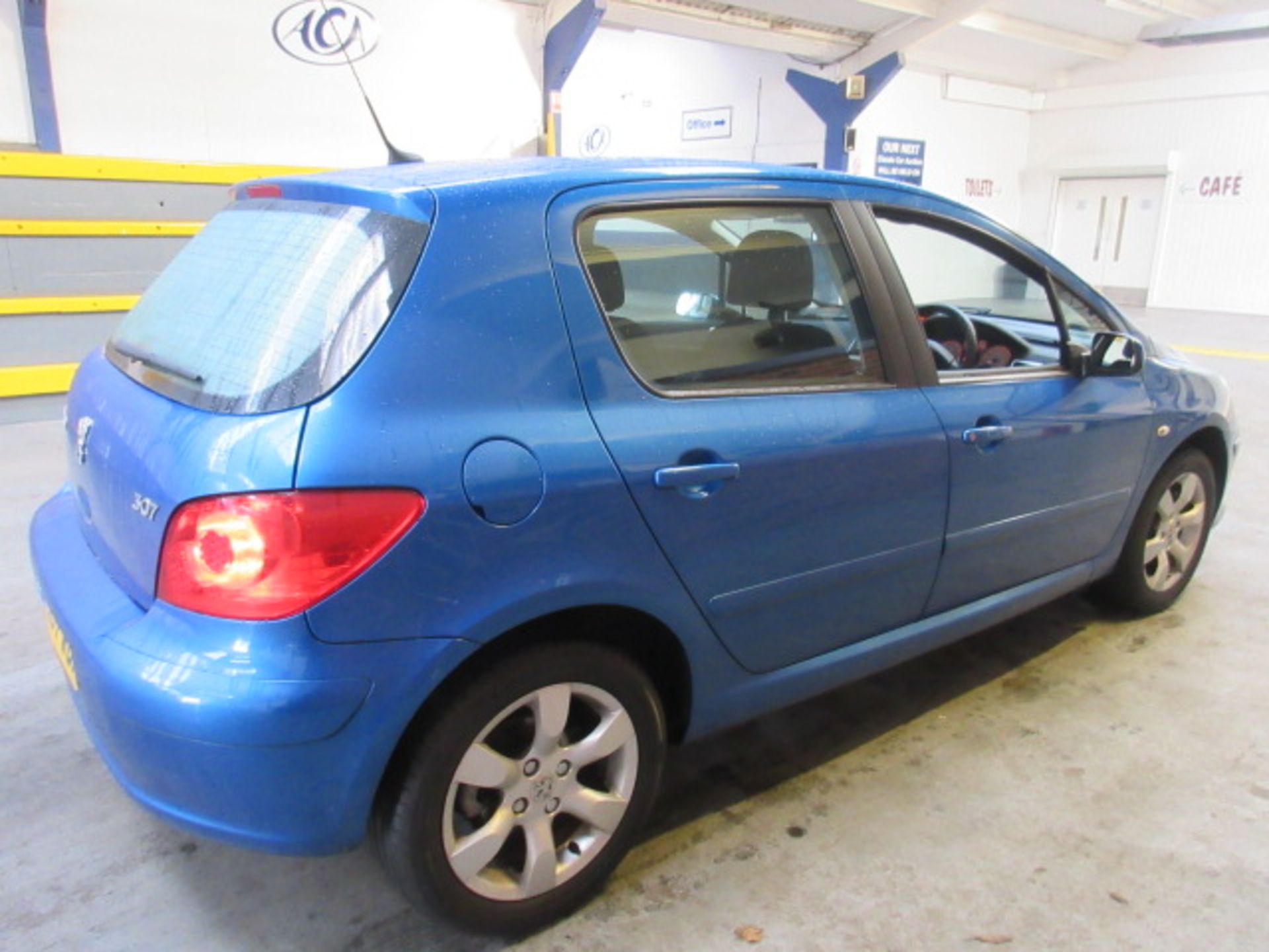 57 07 Peugeot 307 S - Image 3 of 17
