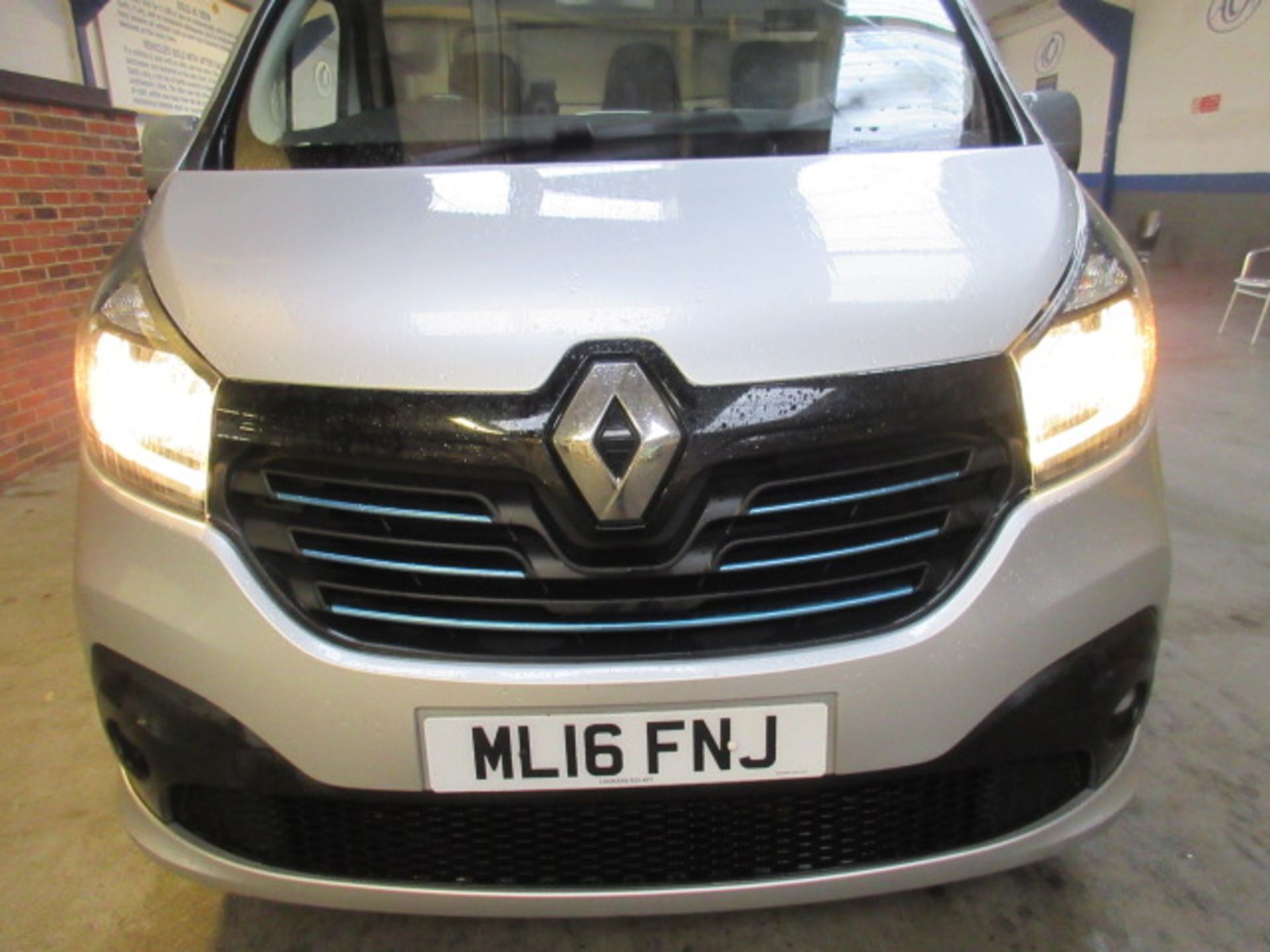 16 16 Renault Trafic SL27 Sport DCI - Image 4 of 31