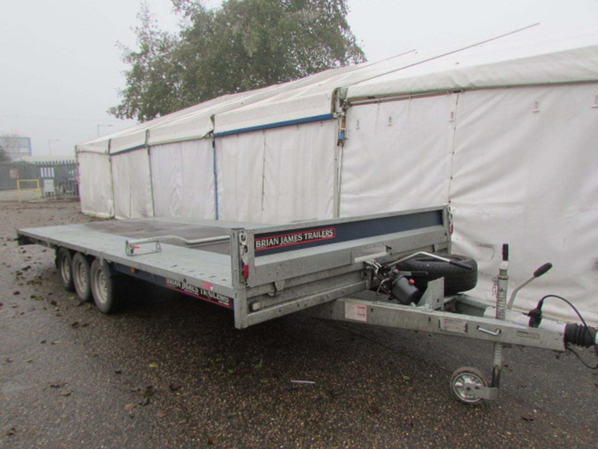 18/19 Brian James 3 Axle Trailer