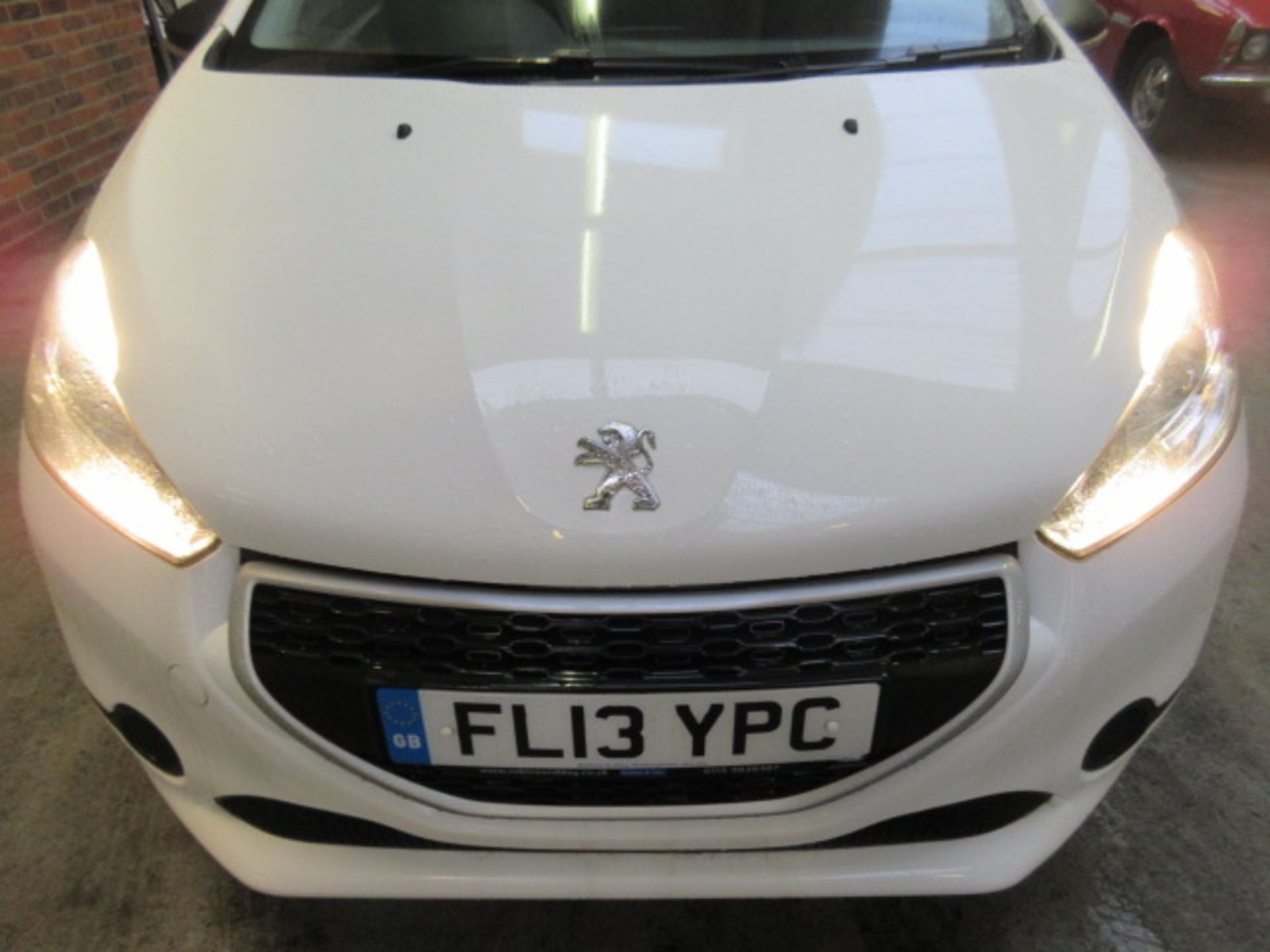 13 13 Peugeot 208 Access - Image 6 of 14