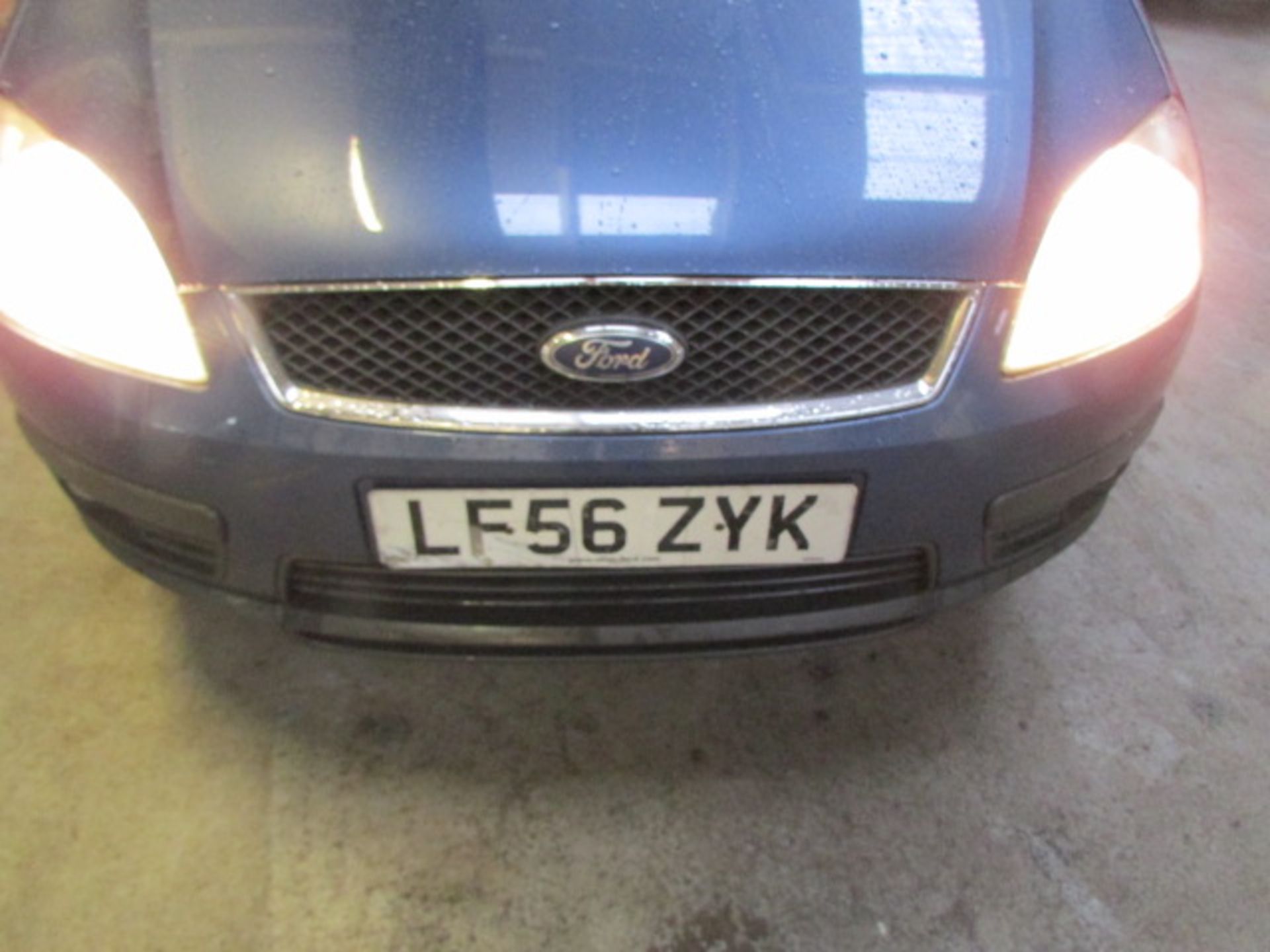 56 06 Ford C-Max Zetec TDCI E4 - Image 3 of 7