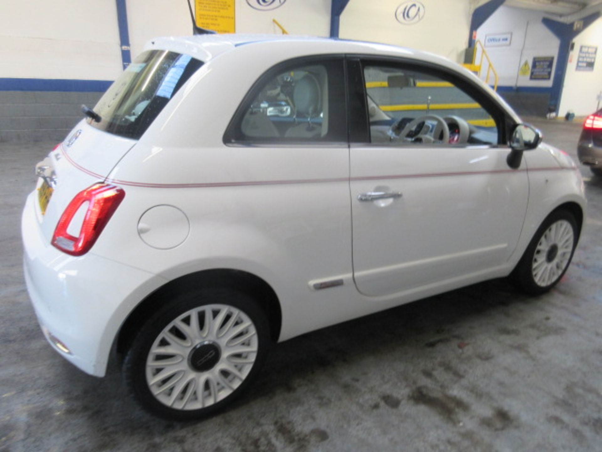 69 19 Fiat 500 Dolcevita - Image 2 of 20