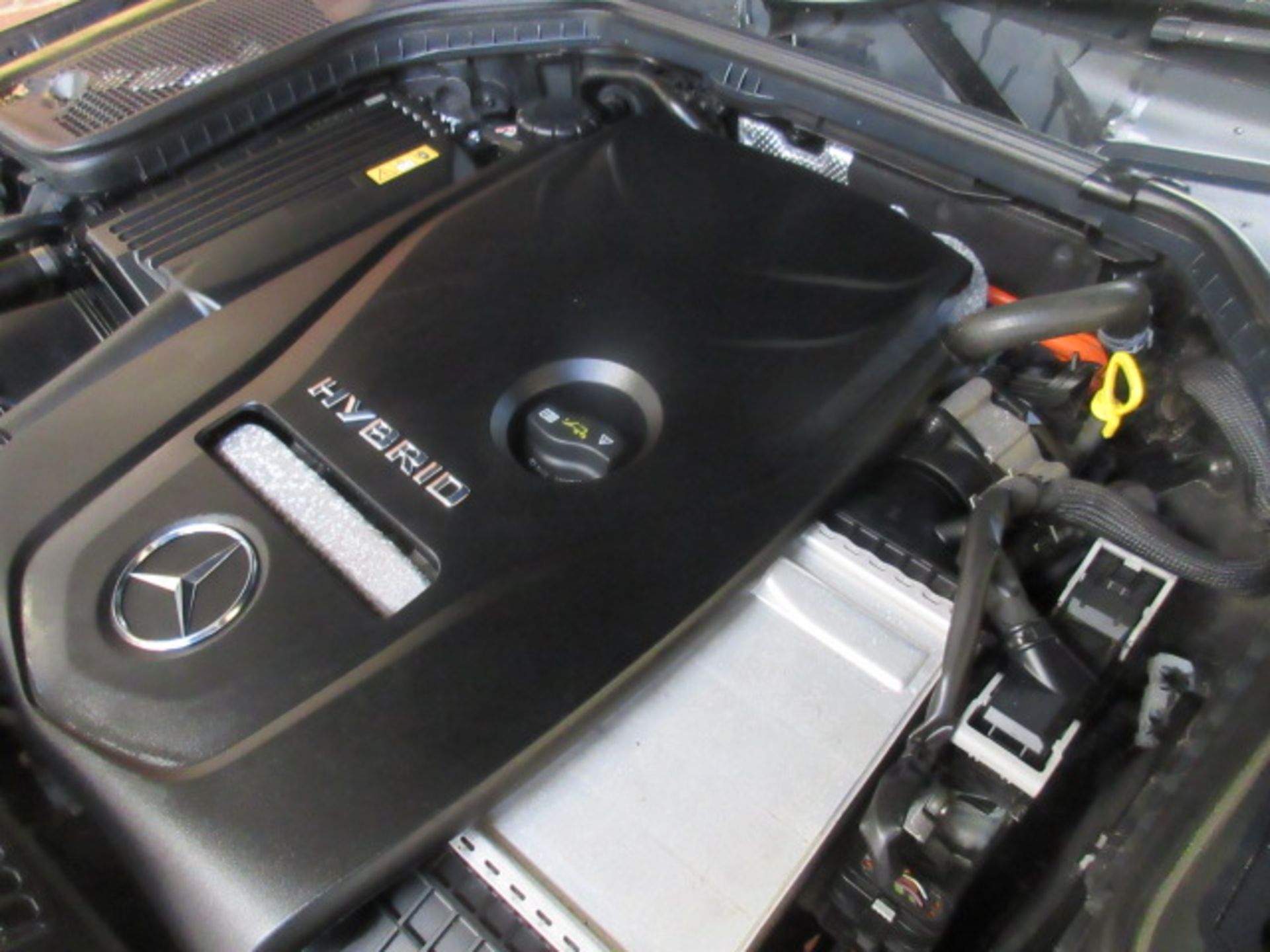 16 16 Mercedes C350 Sport Premium+E - Image 16 of 30