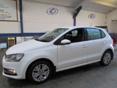 15 15 VW Polo SE