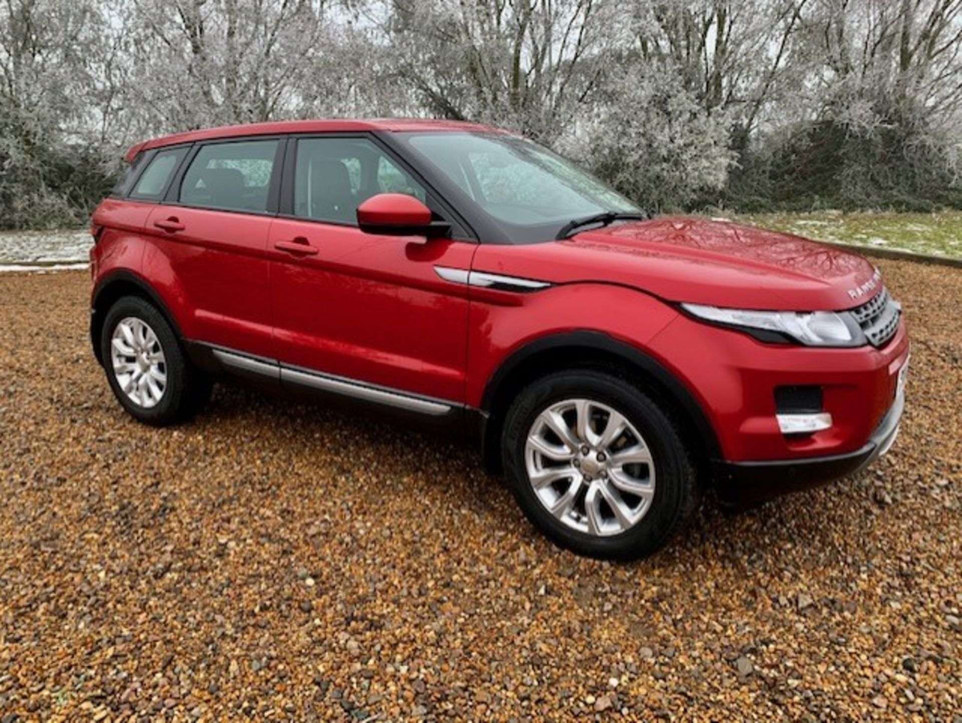 14 14 Range Rover Evoque Pure T - Image 4 of 17