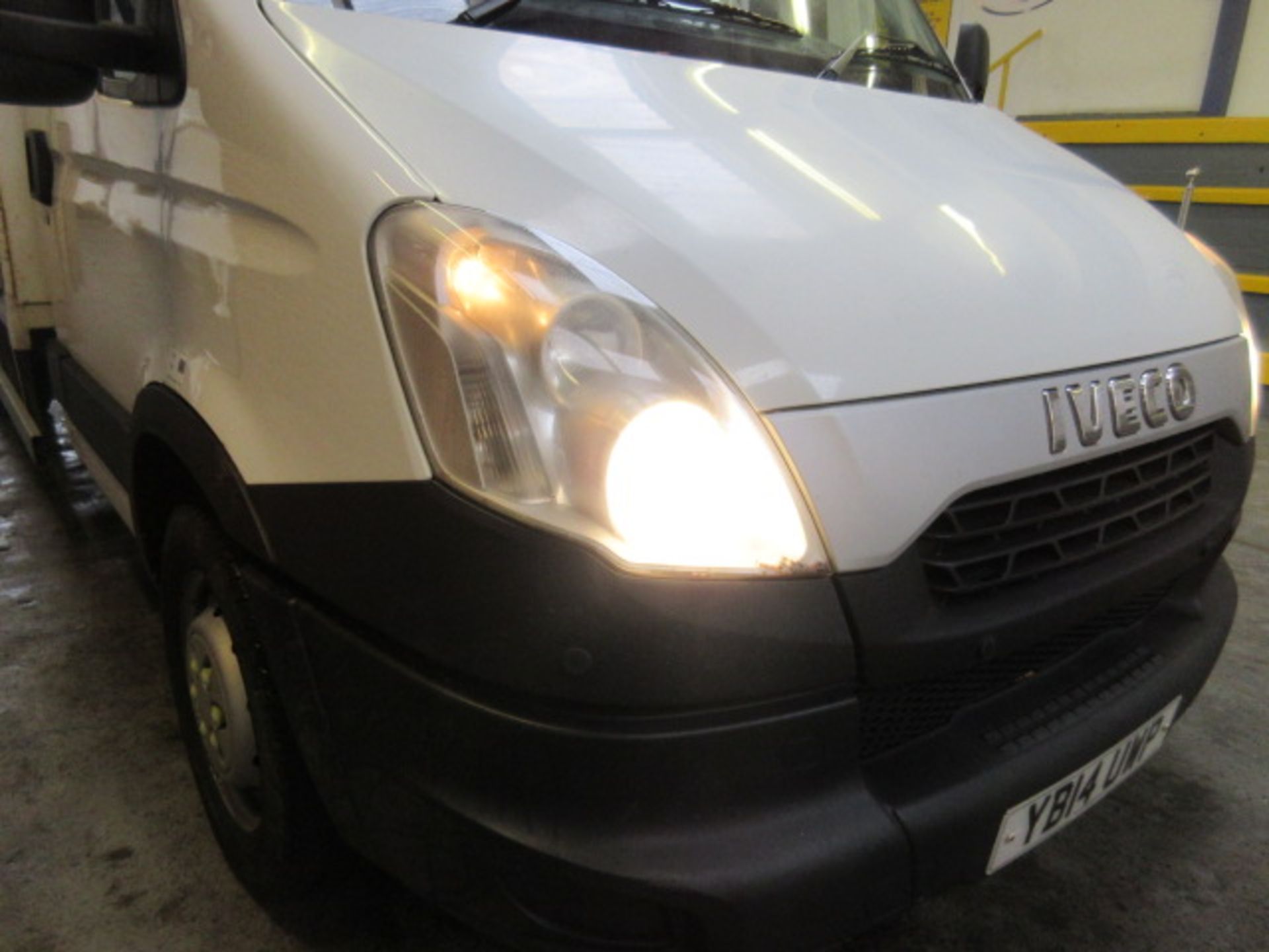 14 14 Iveco Daily 35S11 LWB - Image 2 of 18