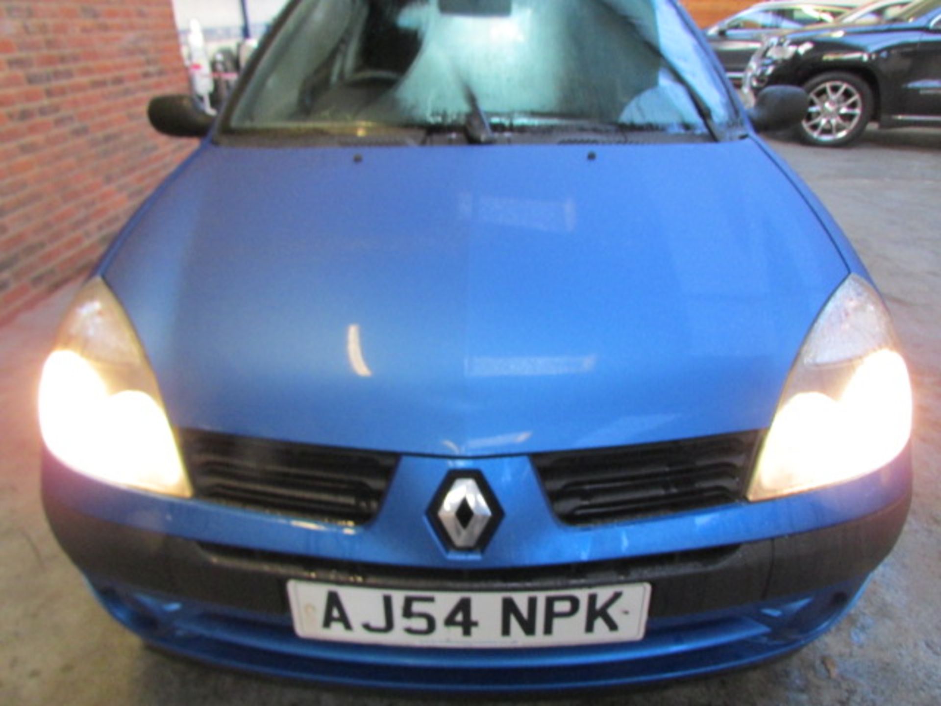 54 04 Renault Clio Expression - Image 2 of 13