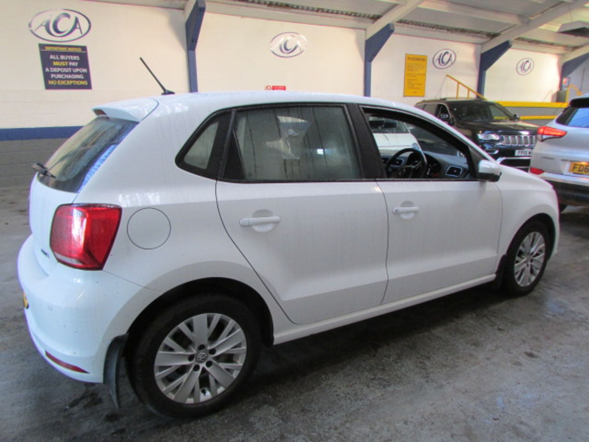 15 15 VW Polo SE - Image 4 of 15