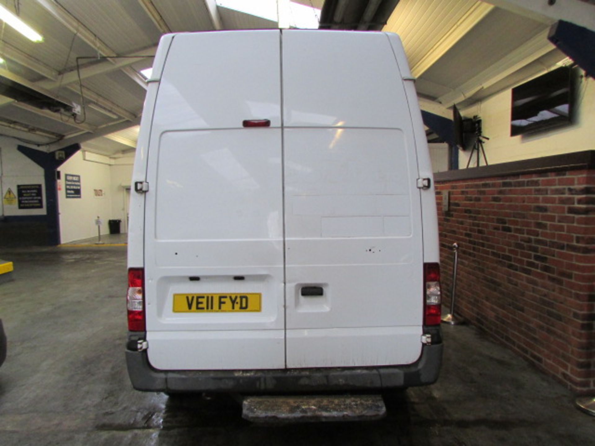 11 11 Ford Transit 115 T350L RWD - Image 9 of 21